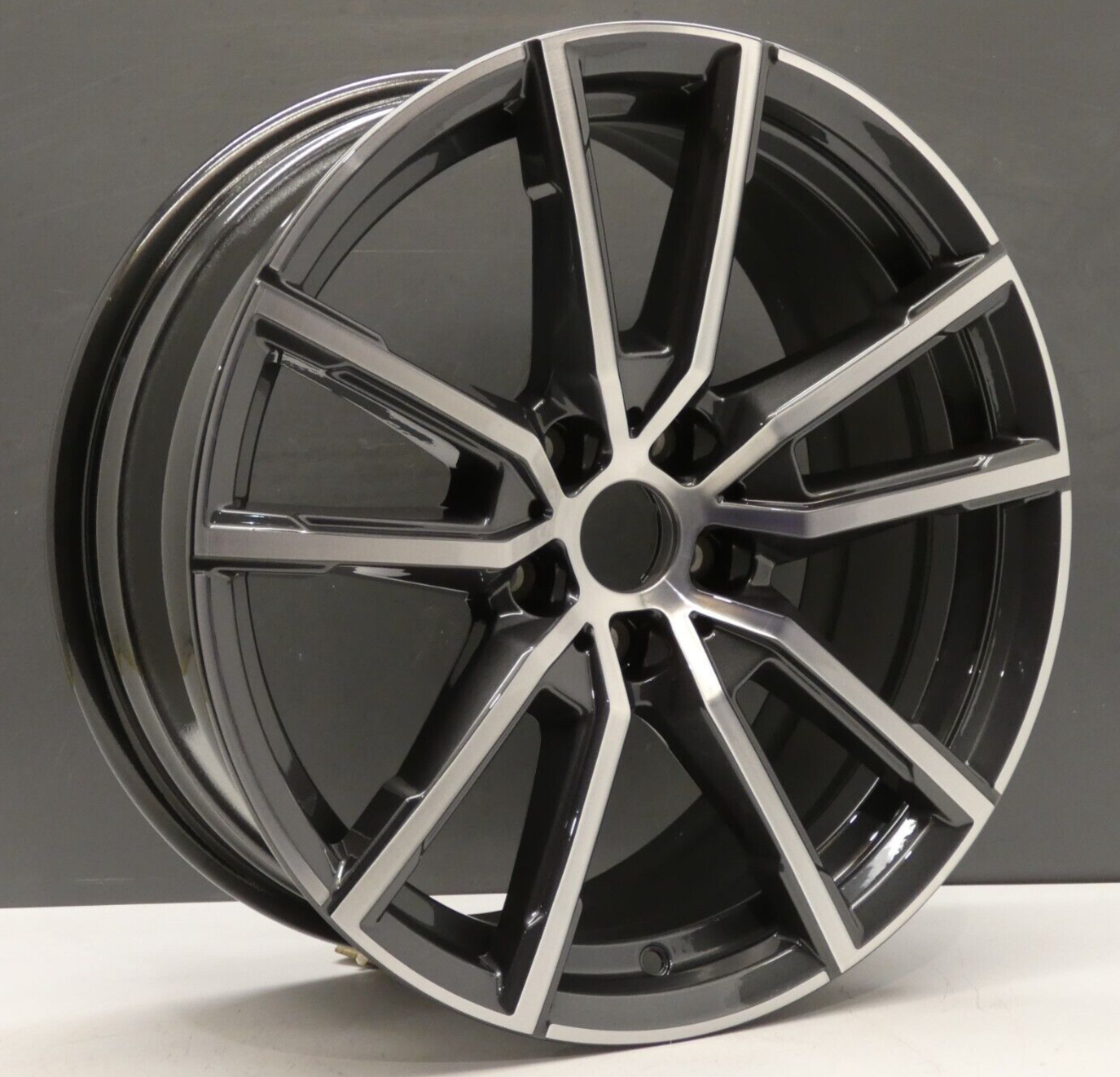 BMW 3 4 Series 18" Diamond Cut Alloy Wheel Rim 7.5J OEM Style 780 Genuine X1