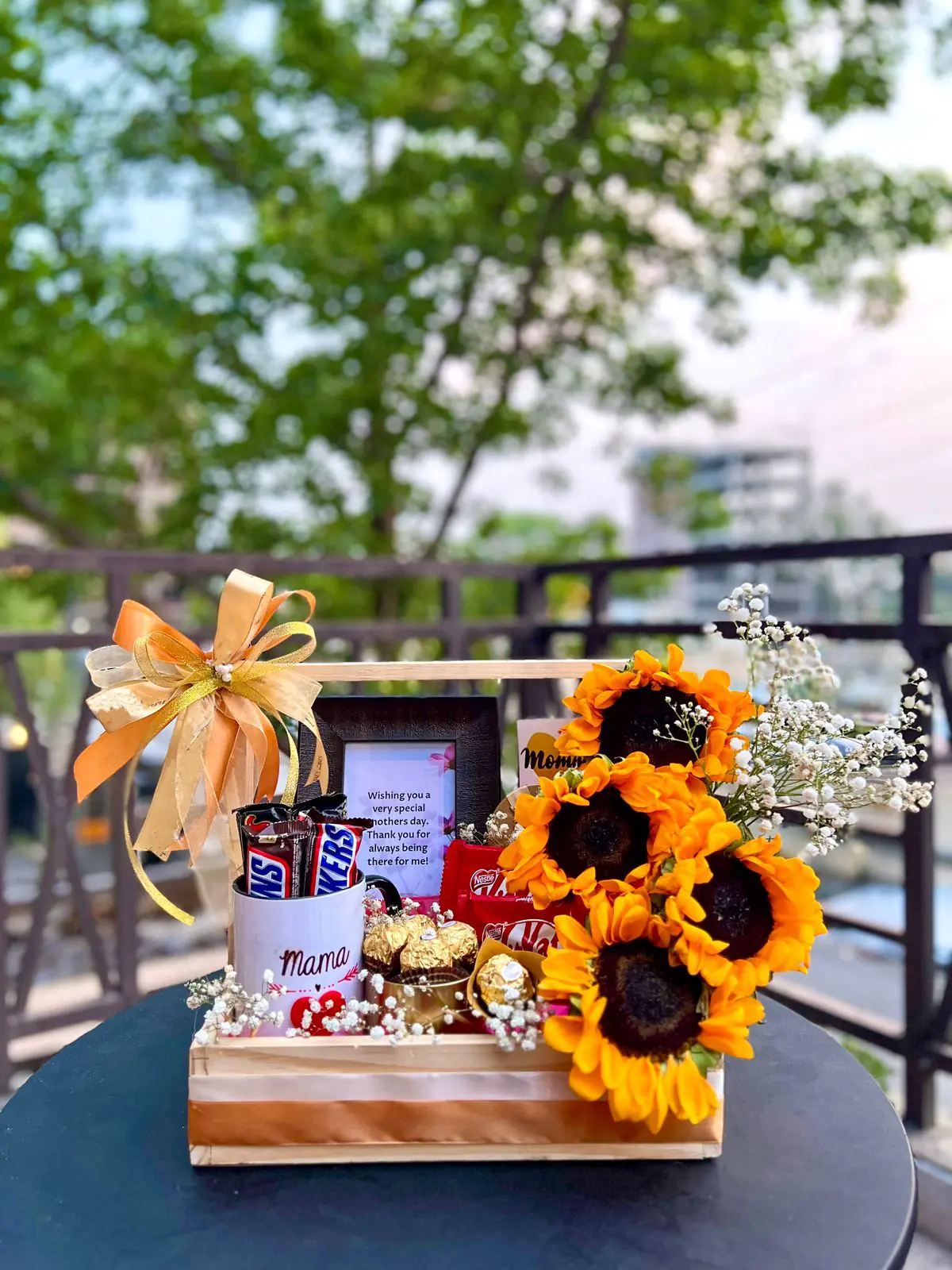 Daisy Hamper