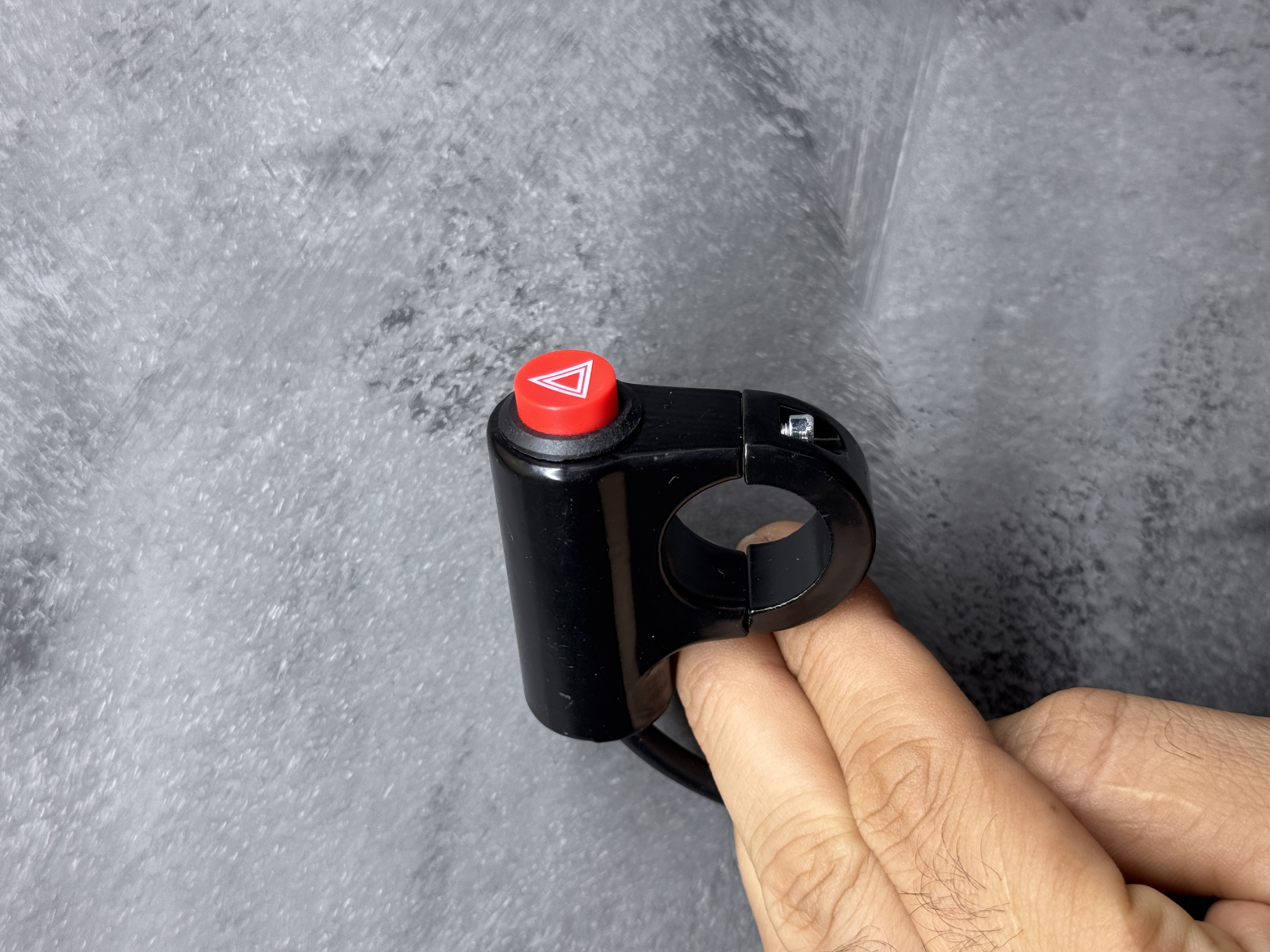 Botão de alerta para guidão de bicicleta