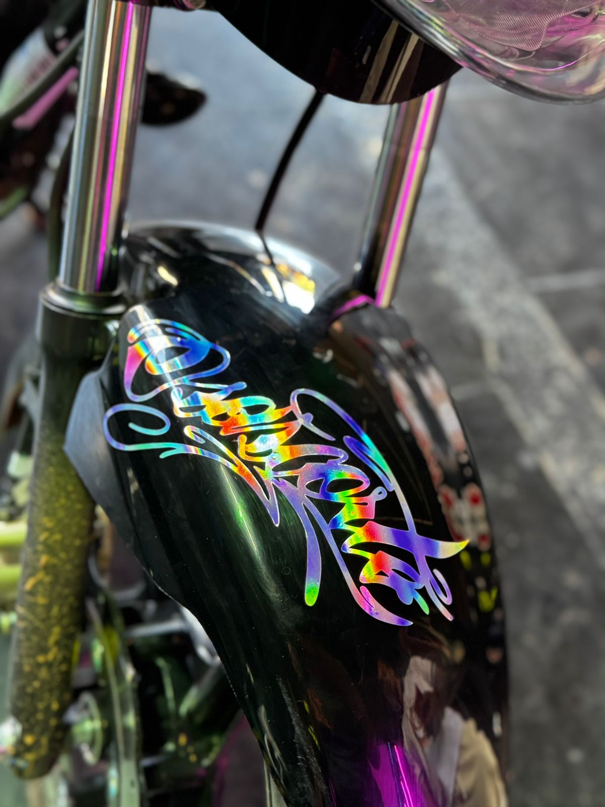 Adesivo holográfico personalizado Osascorte - Grau & Corte