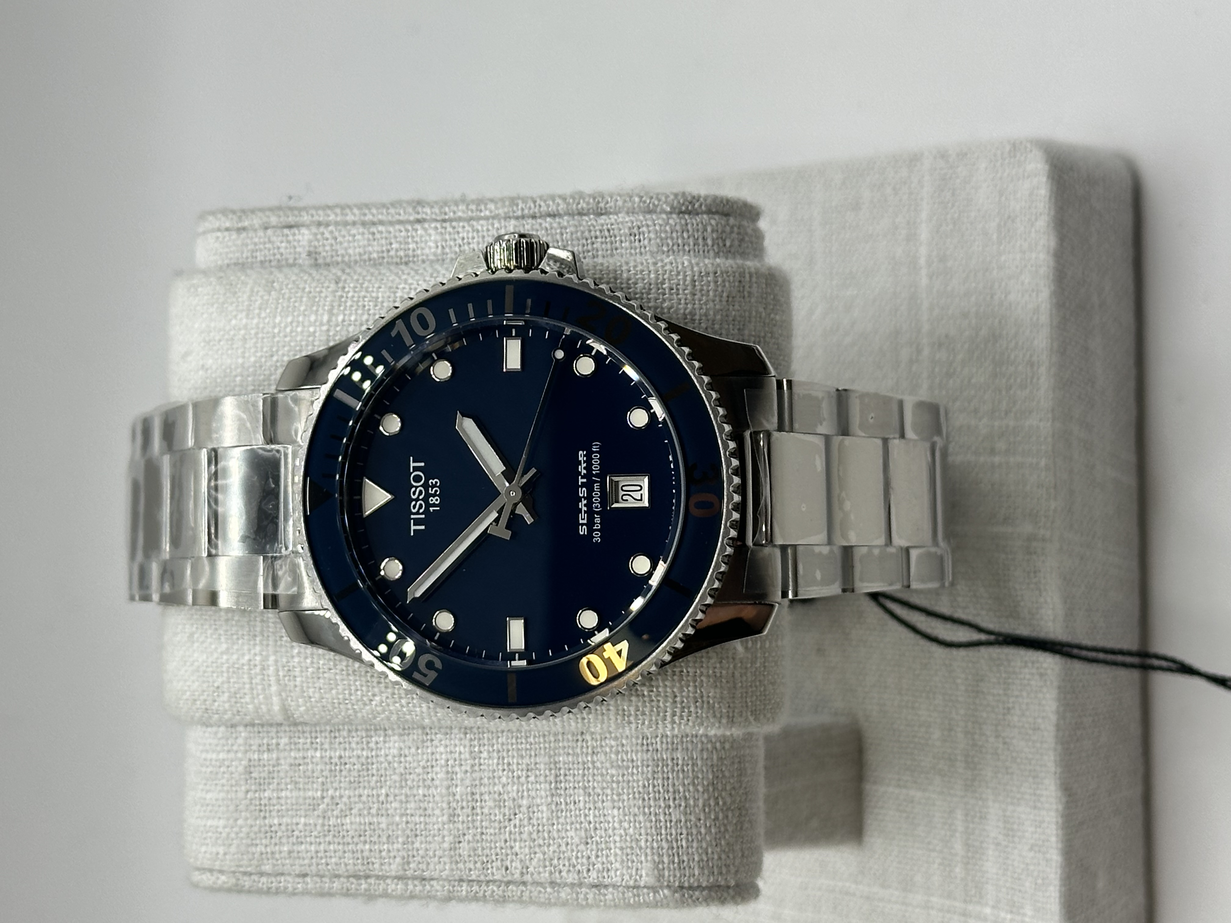Tissot Seastar 40mm quartz