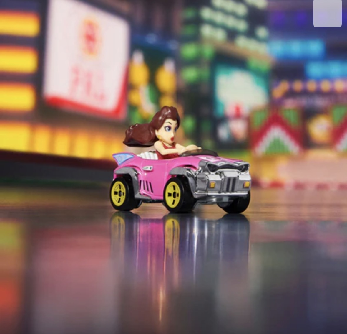 Hot Wheels Mario Kart Pauline Edition