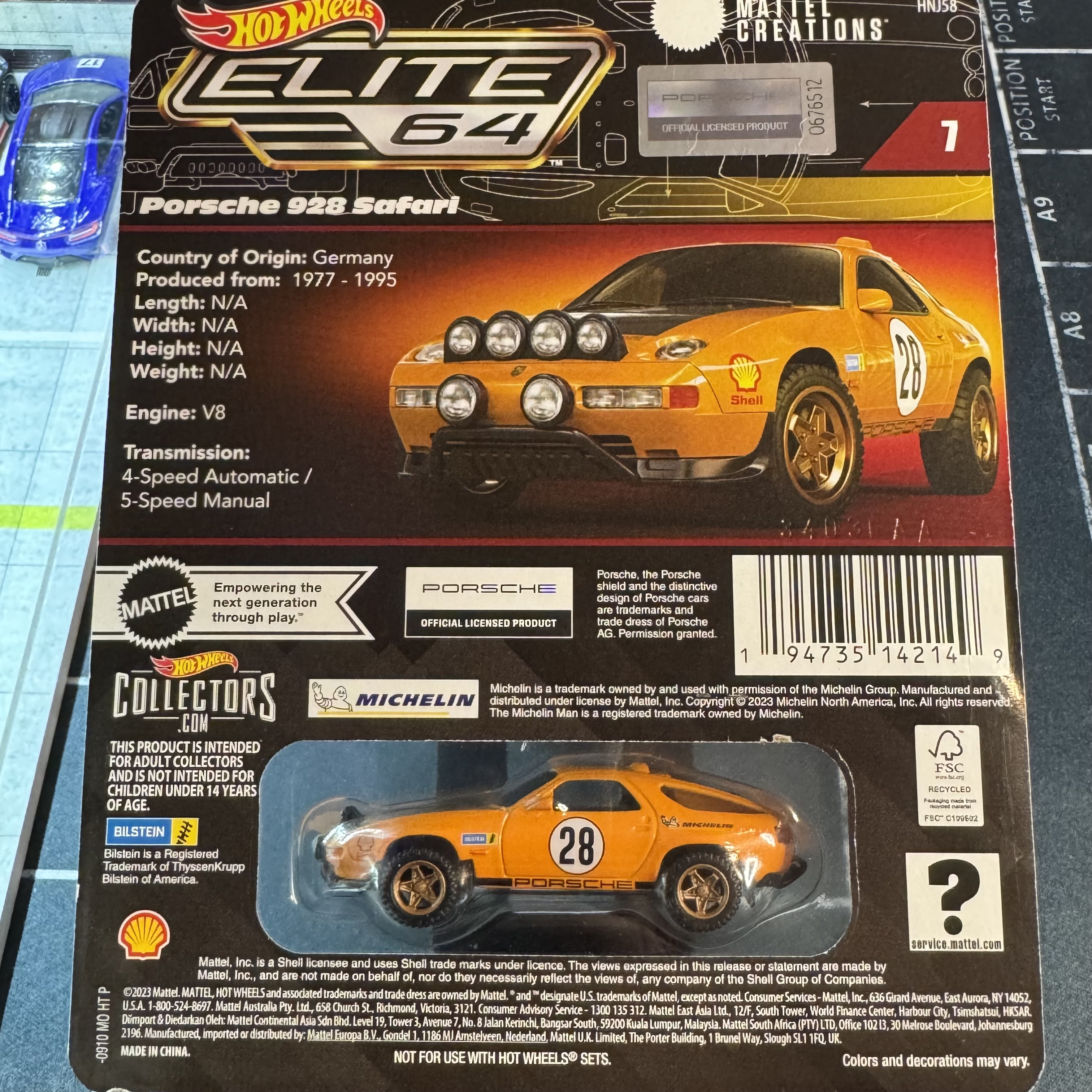 Hot Wheels Elite 64 Porsche 928 Safari