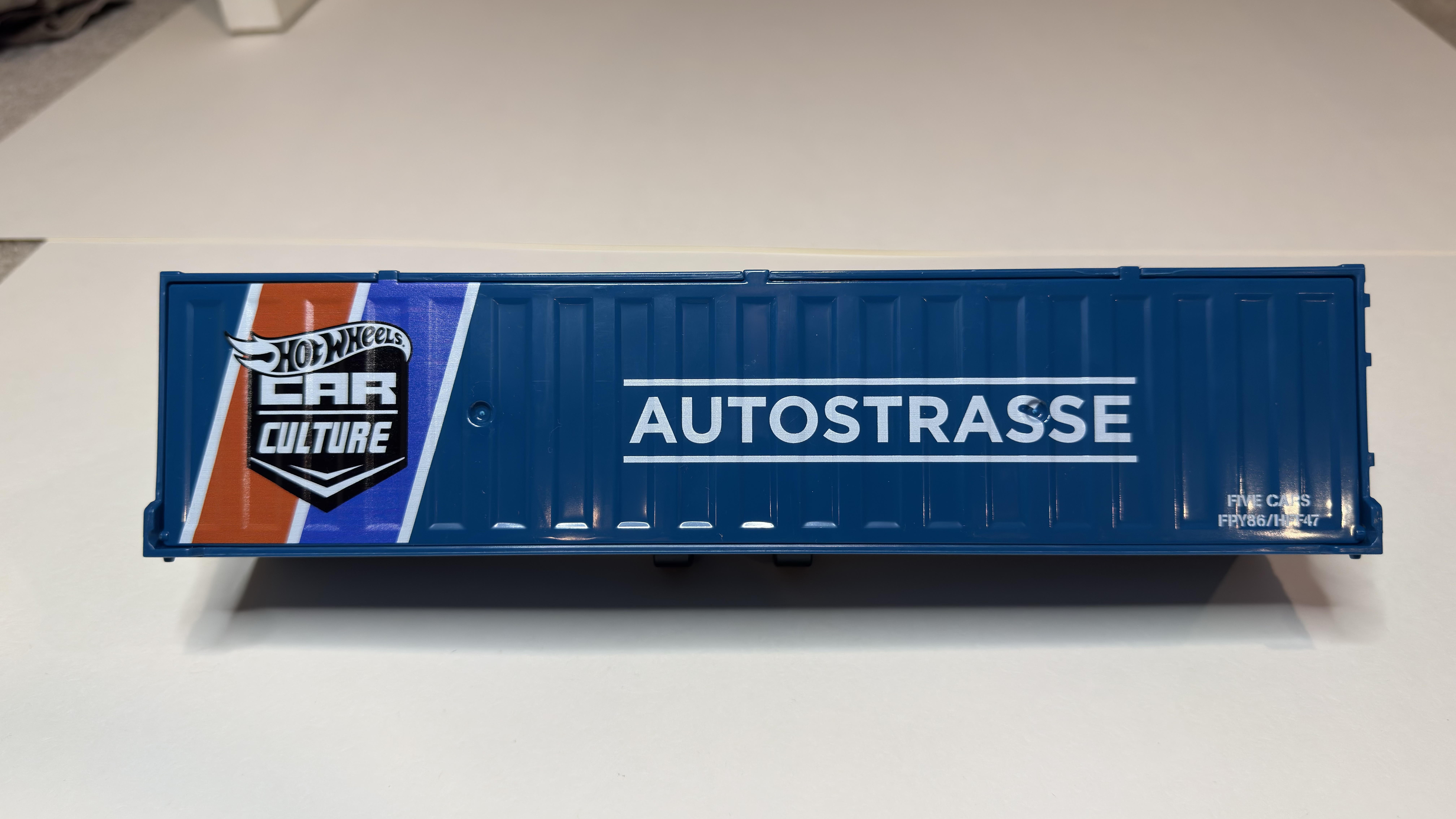 Hot Wheels Car Culture Autostrasse Container 5 car set
