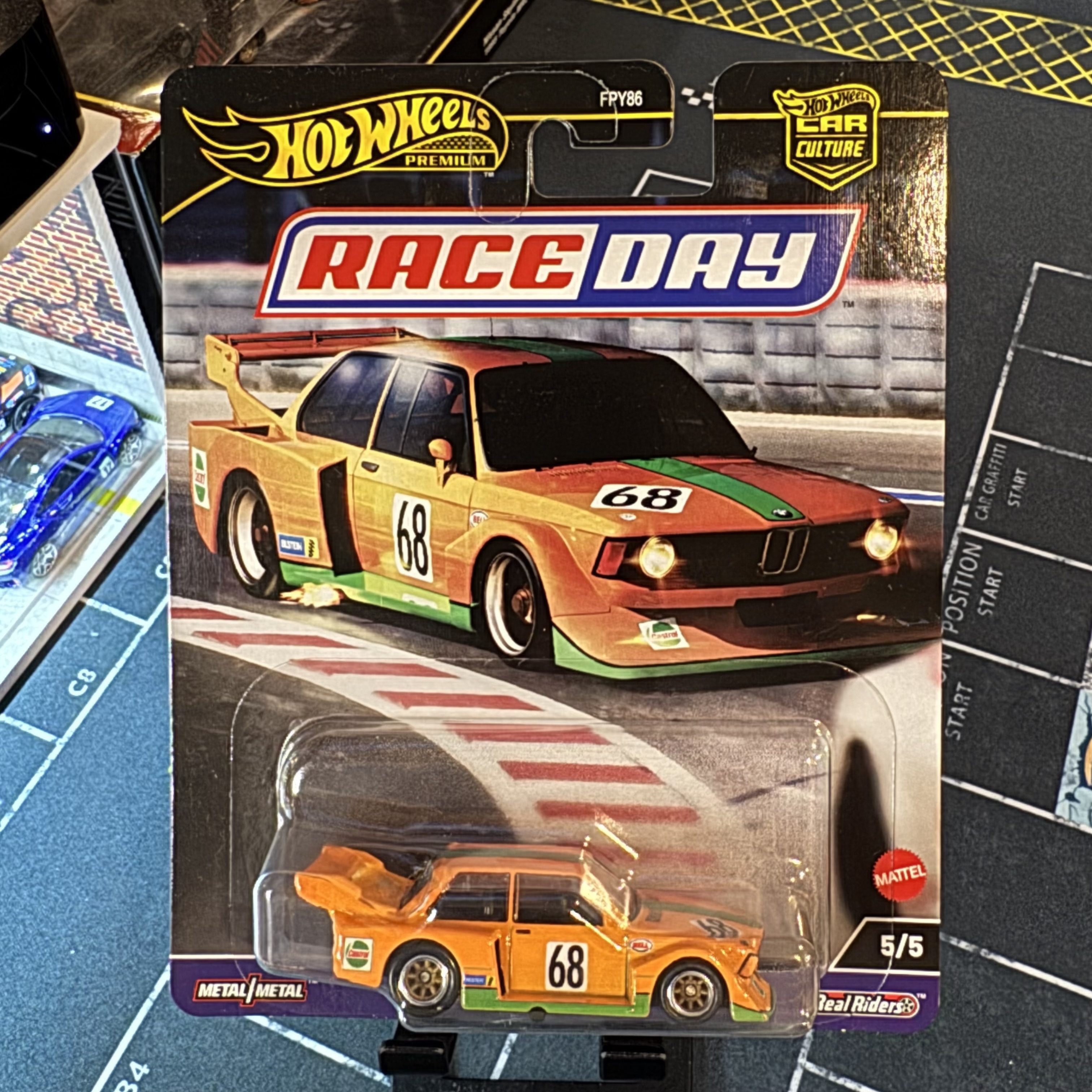 Hot Wheels Car Culture Race Day BMW 320 GROUP 5