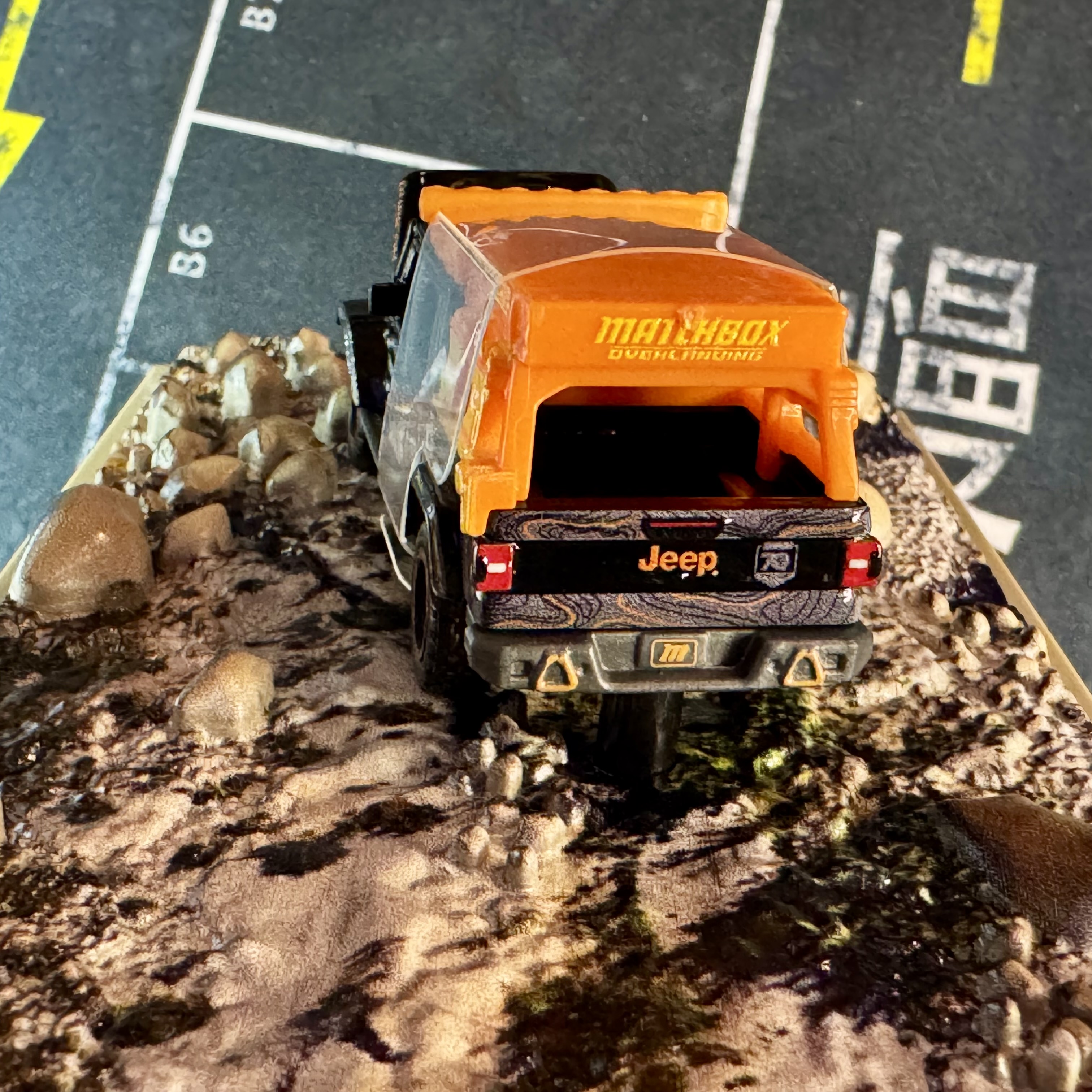 Matchbox Jeep Gladiator Diecast Model