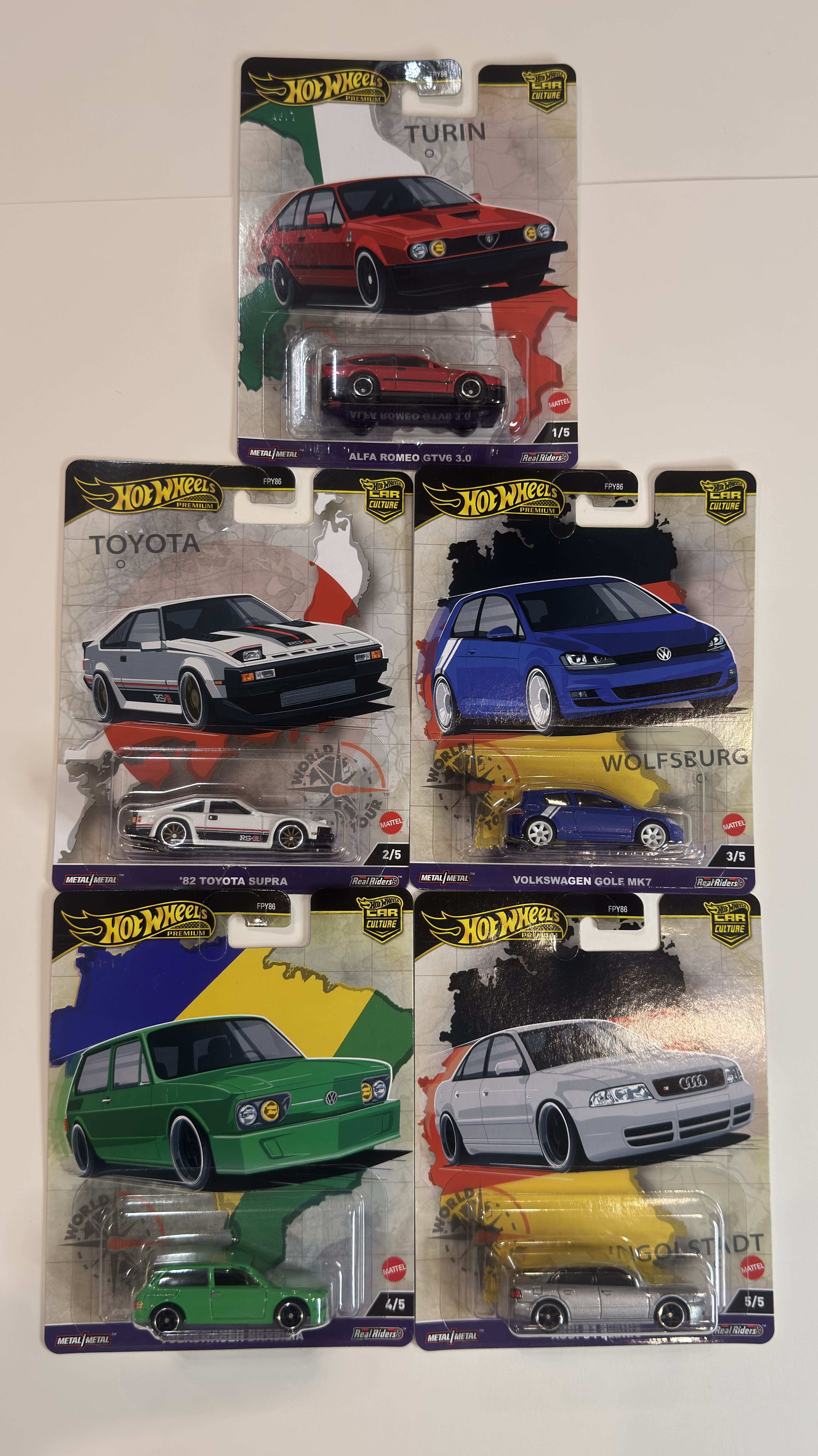Hot Wheels Car Culture world tour set