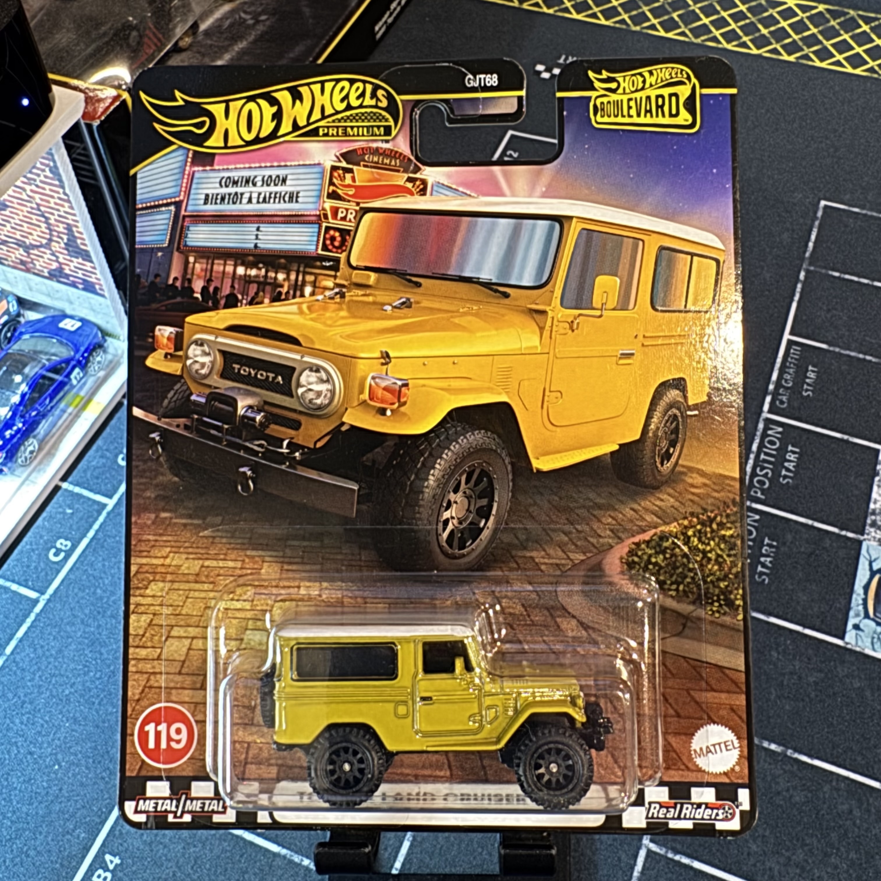 Hot Wheels Boulevard #119 Toyota Land Cruiser FJ40