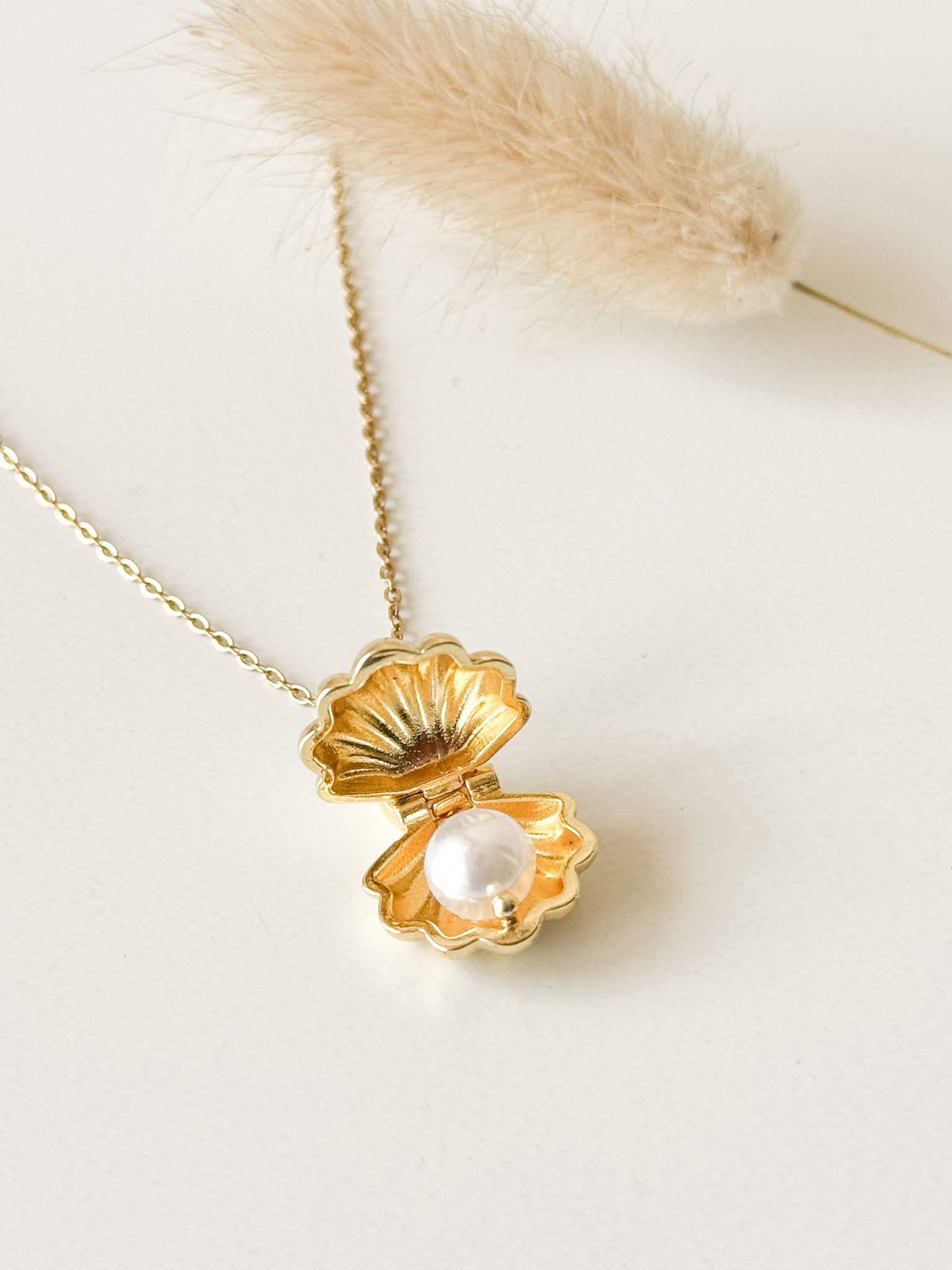 Pearl Keeper Necklace