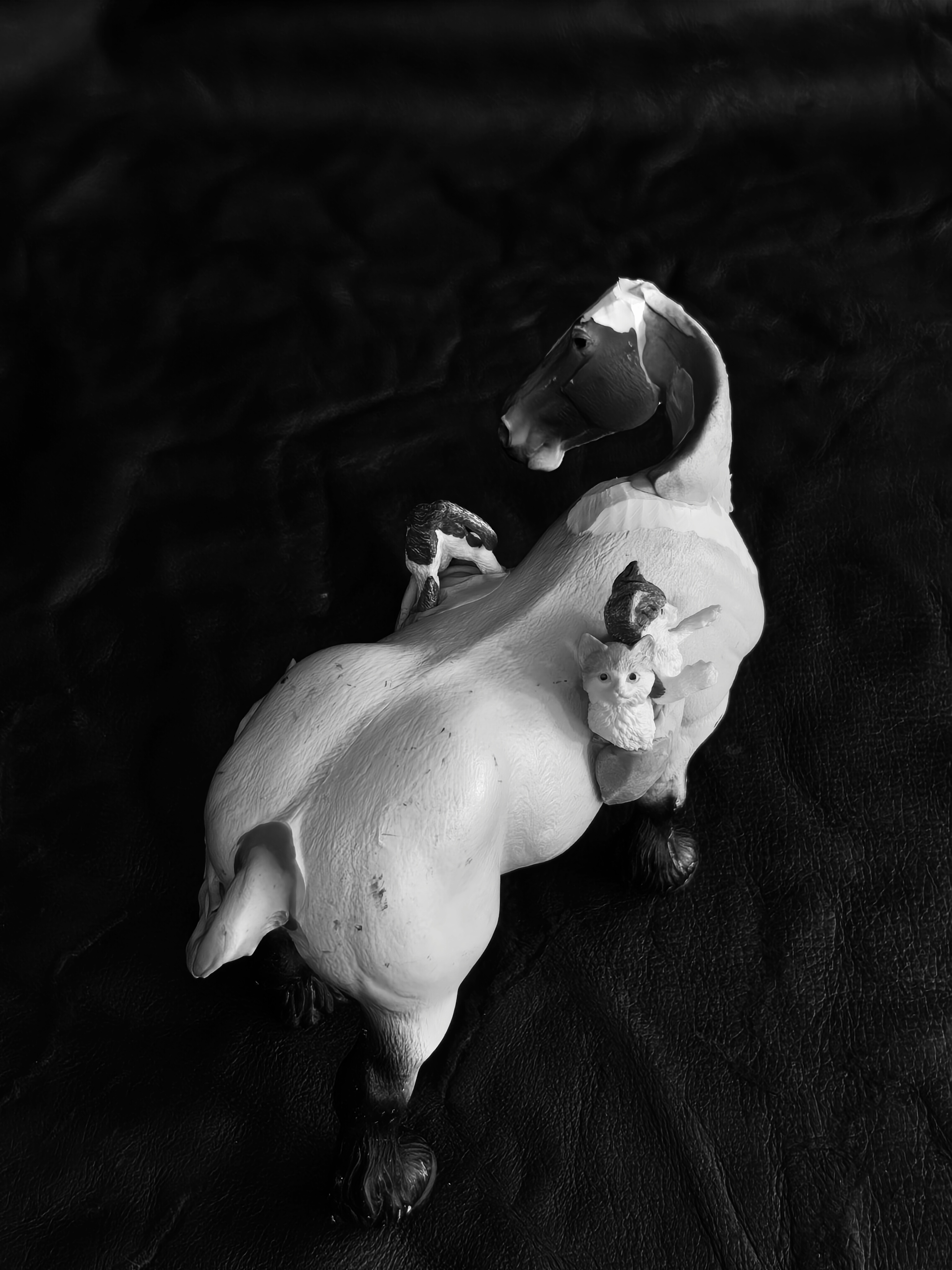 Collecta Drafter & Kittens in a Basket