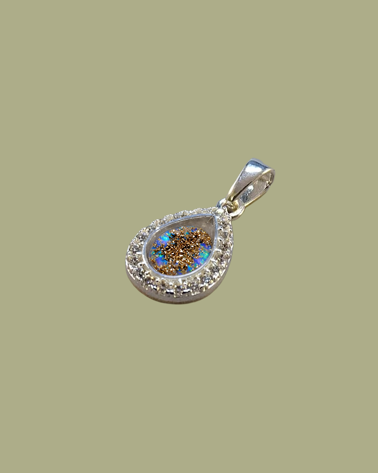 Silver Teardrop Pendant