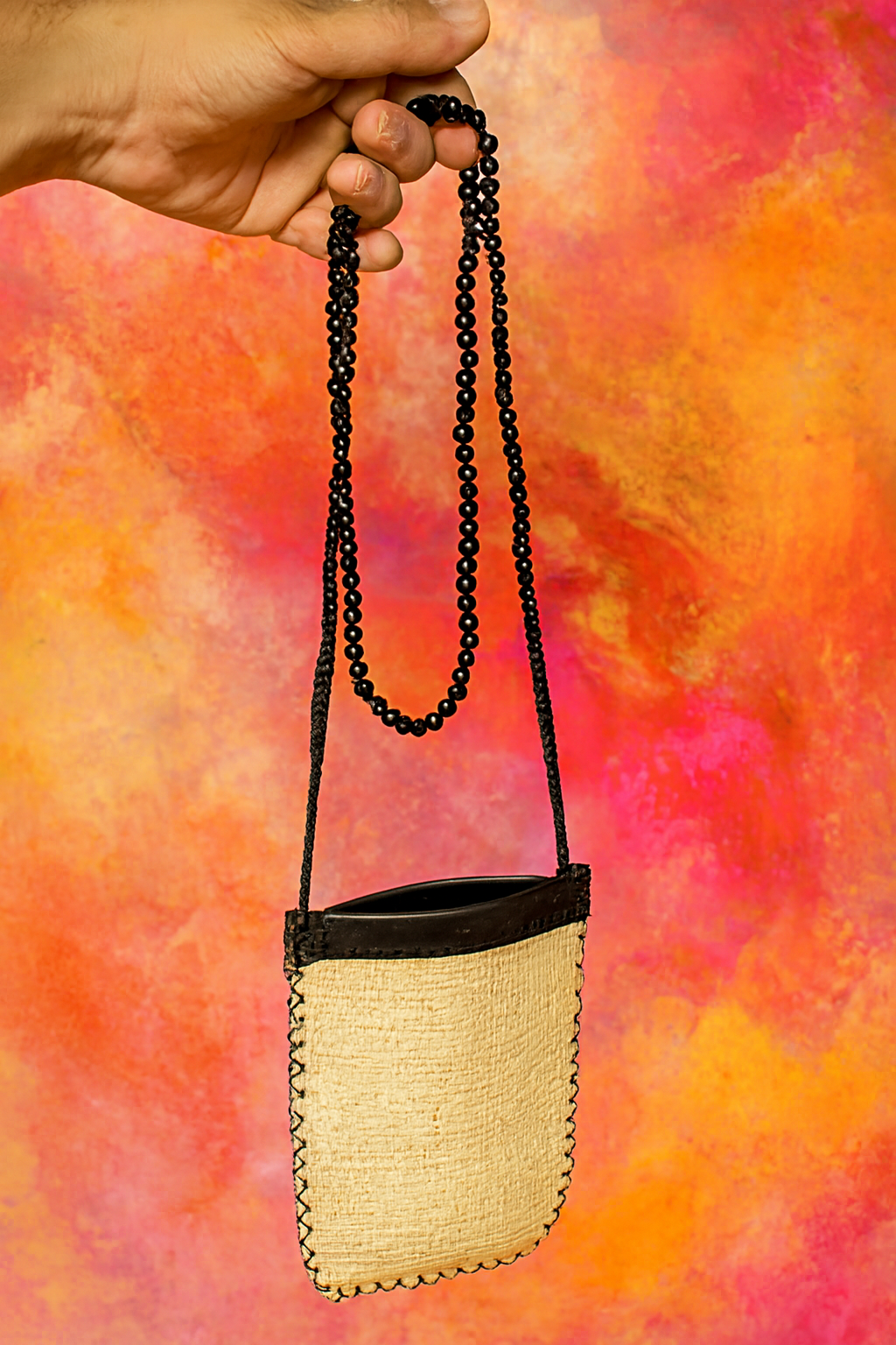 Bolsa tiracolo de palha