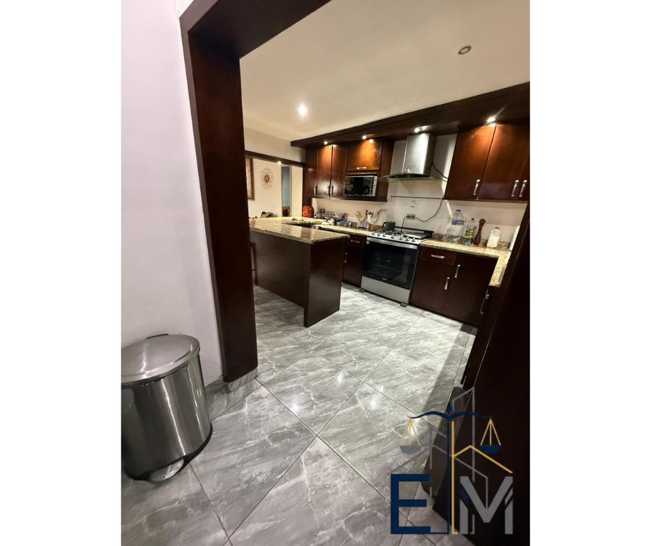 Casa en colonia Real de Victoria