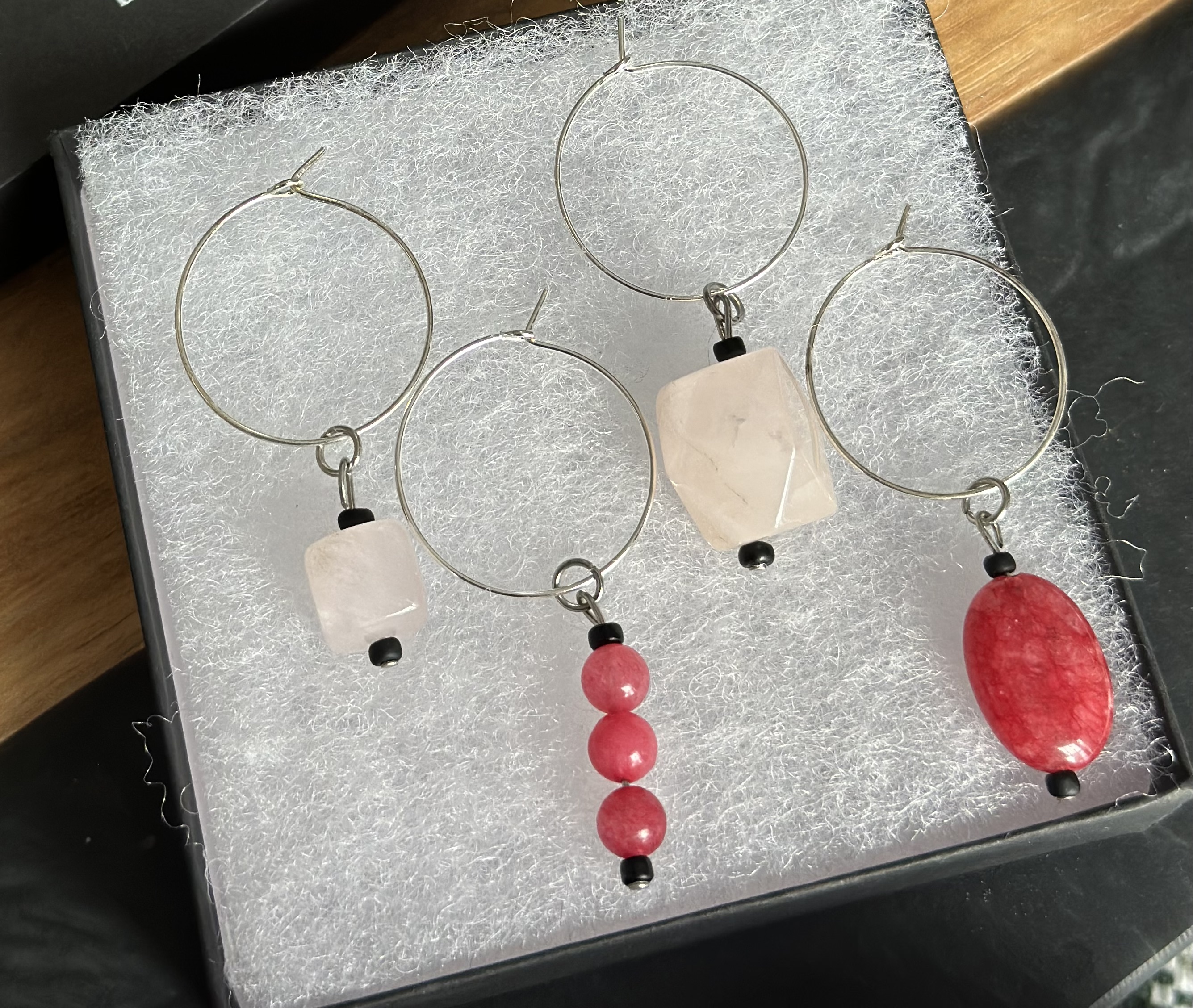 Handcrafted Pink Gemstones Wine Charms Sets