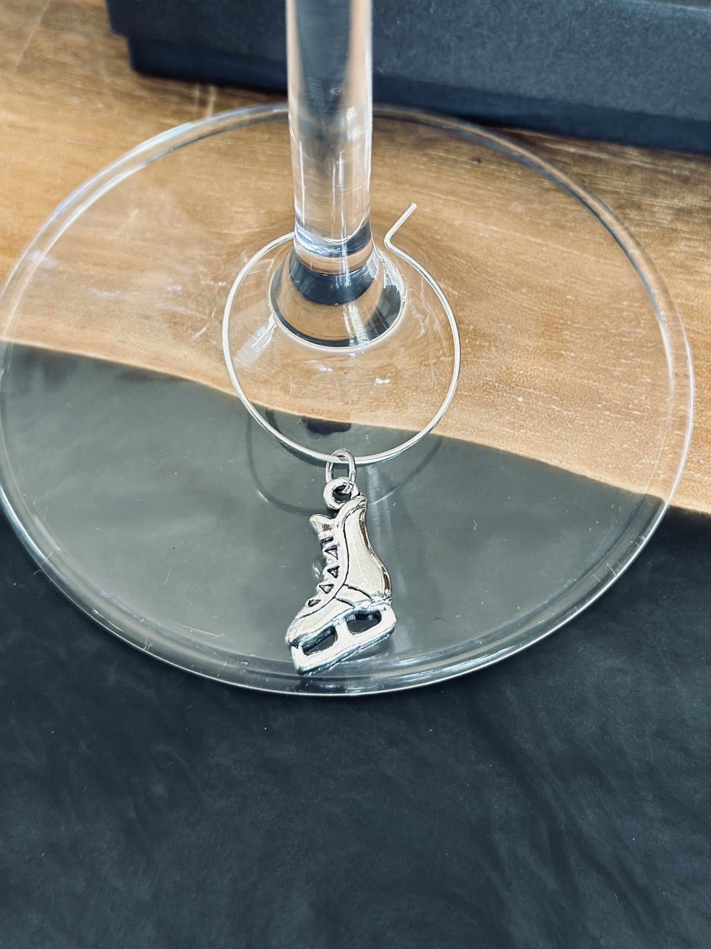 Hockey skate wine charm
