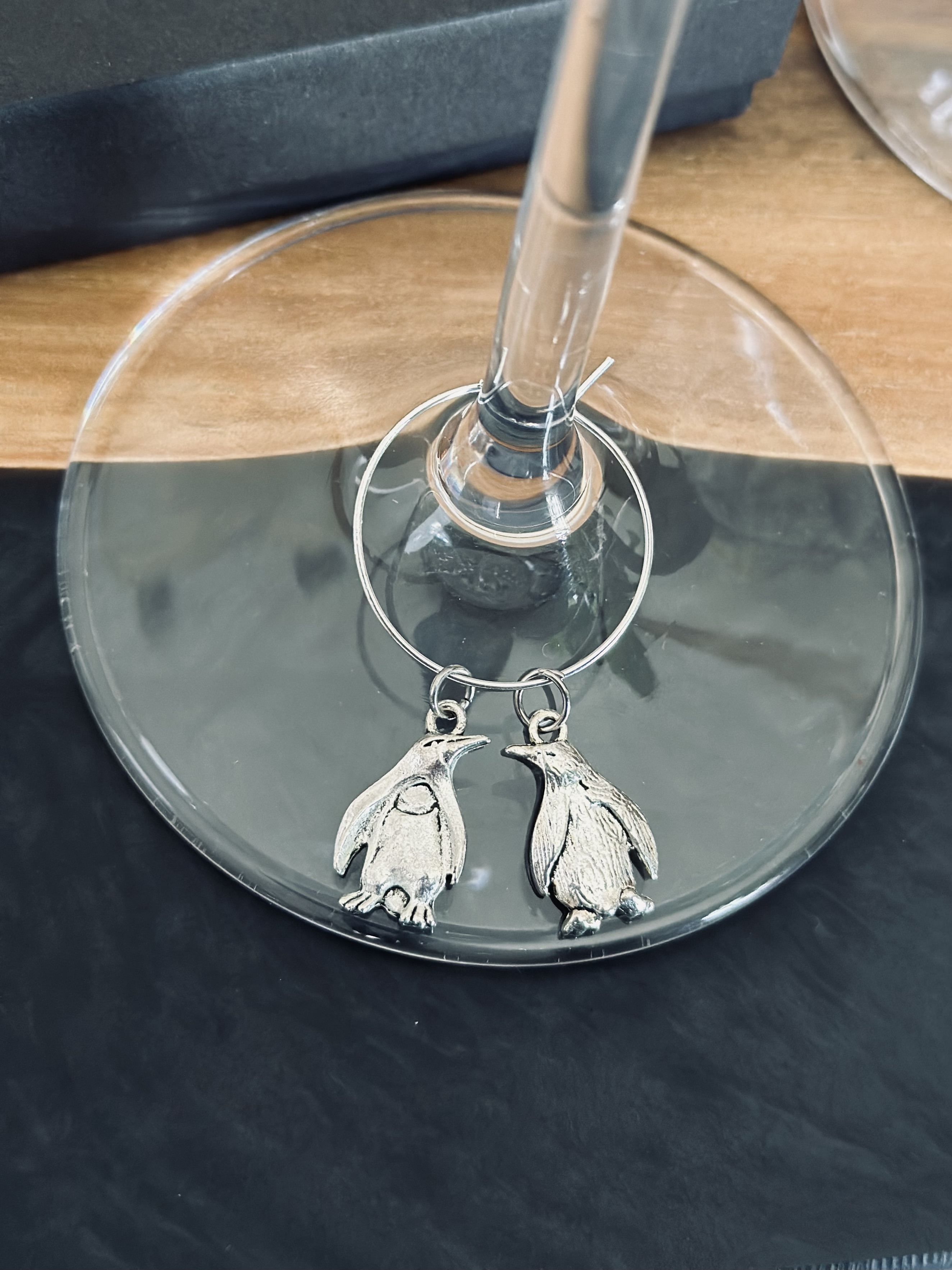 Penguin Wine Charm