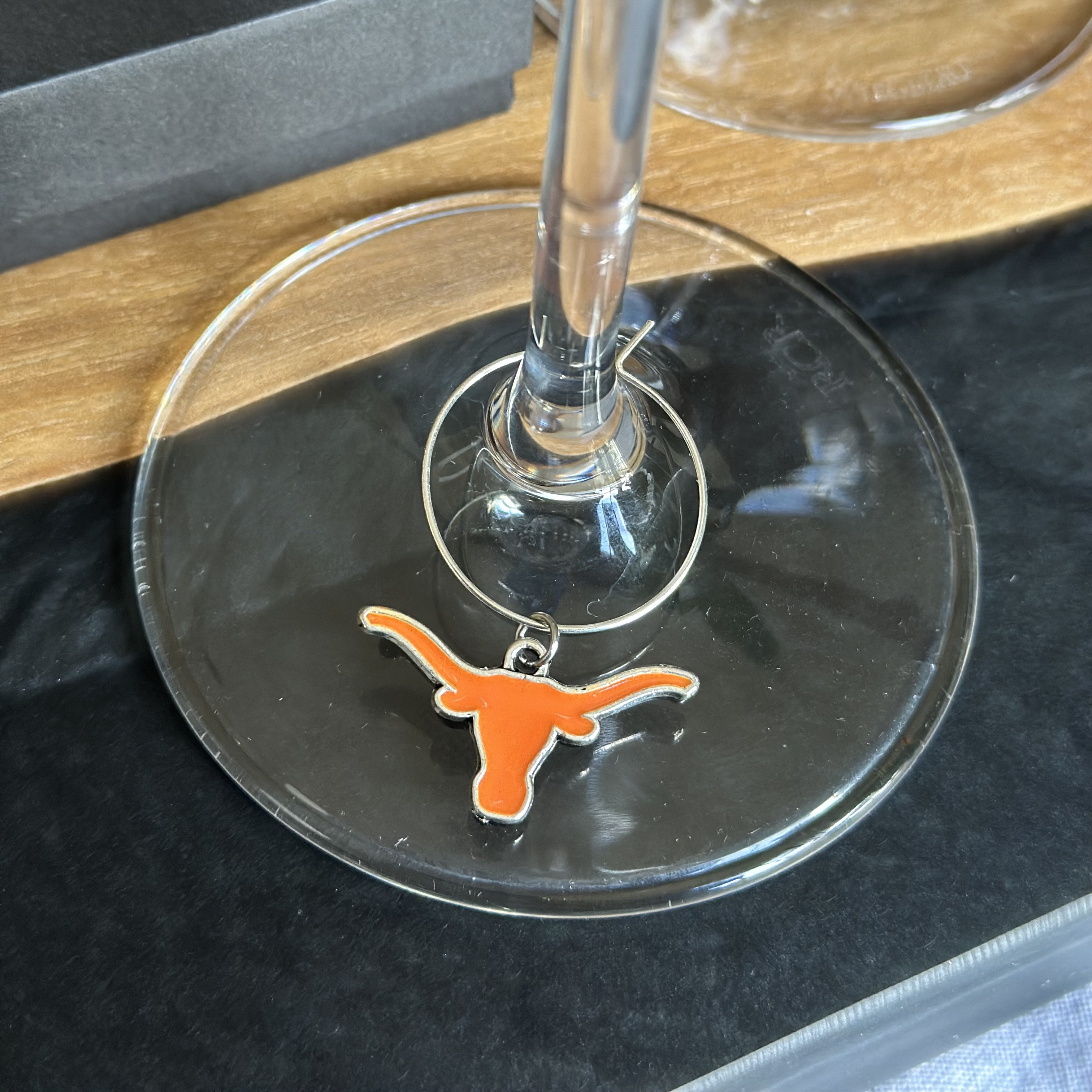 Texas Bull Wine Charm 