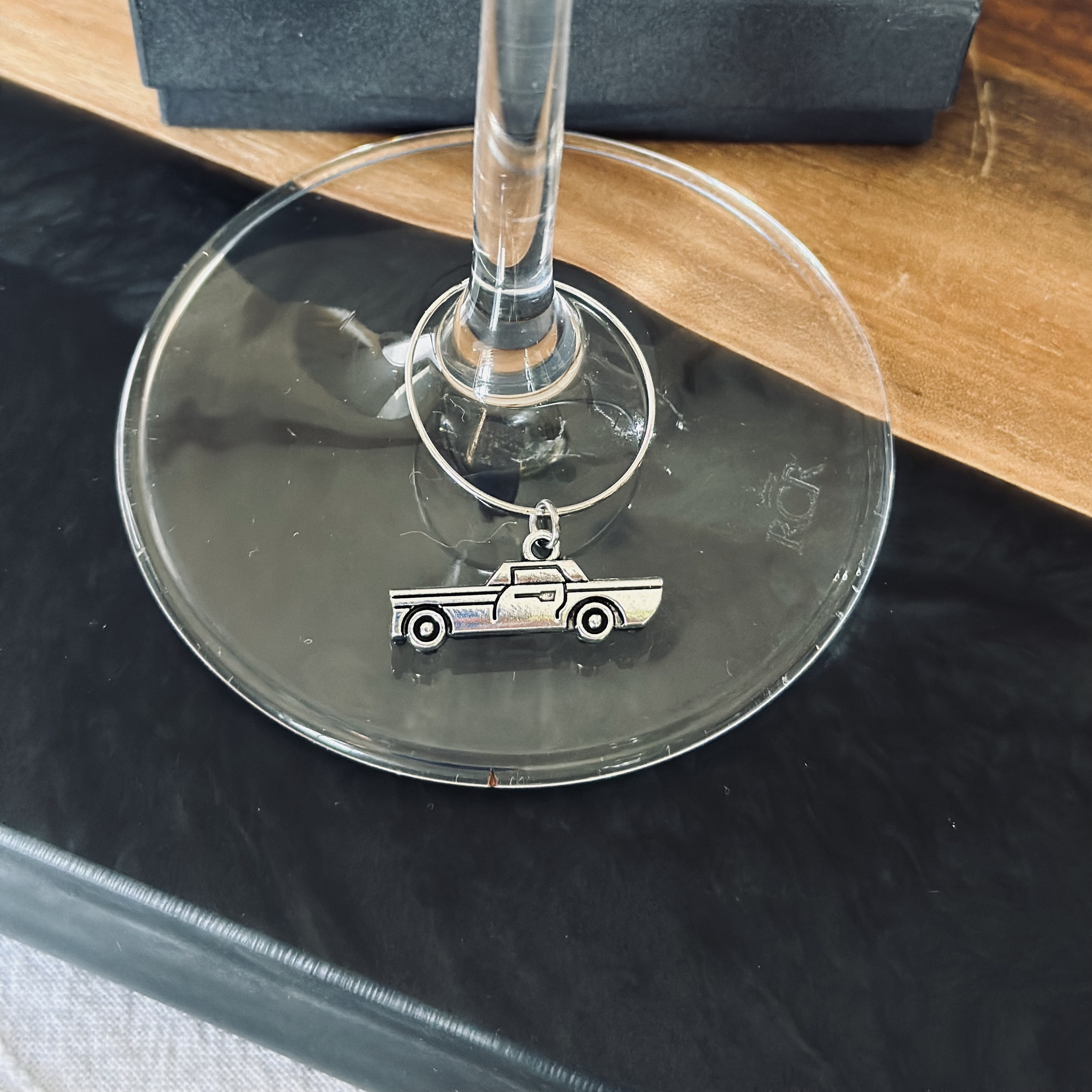 Vintage car wine charm