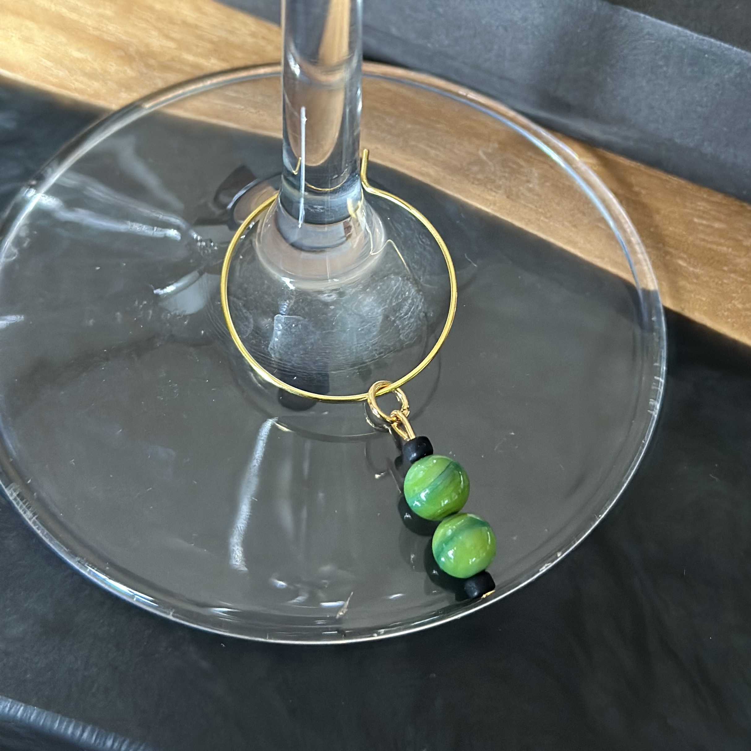 Medium Green Shell Wine Glass Charm called "Two Peas in a Pod"