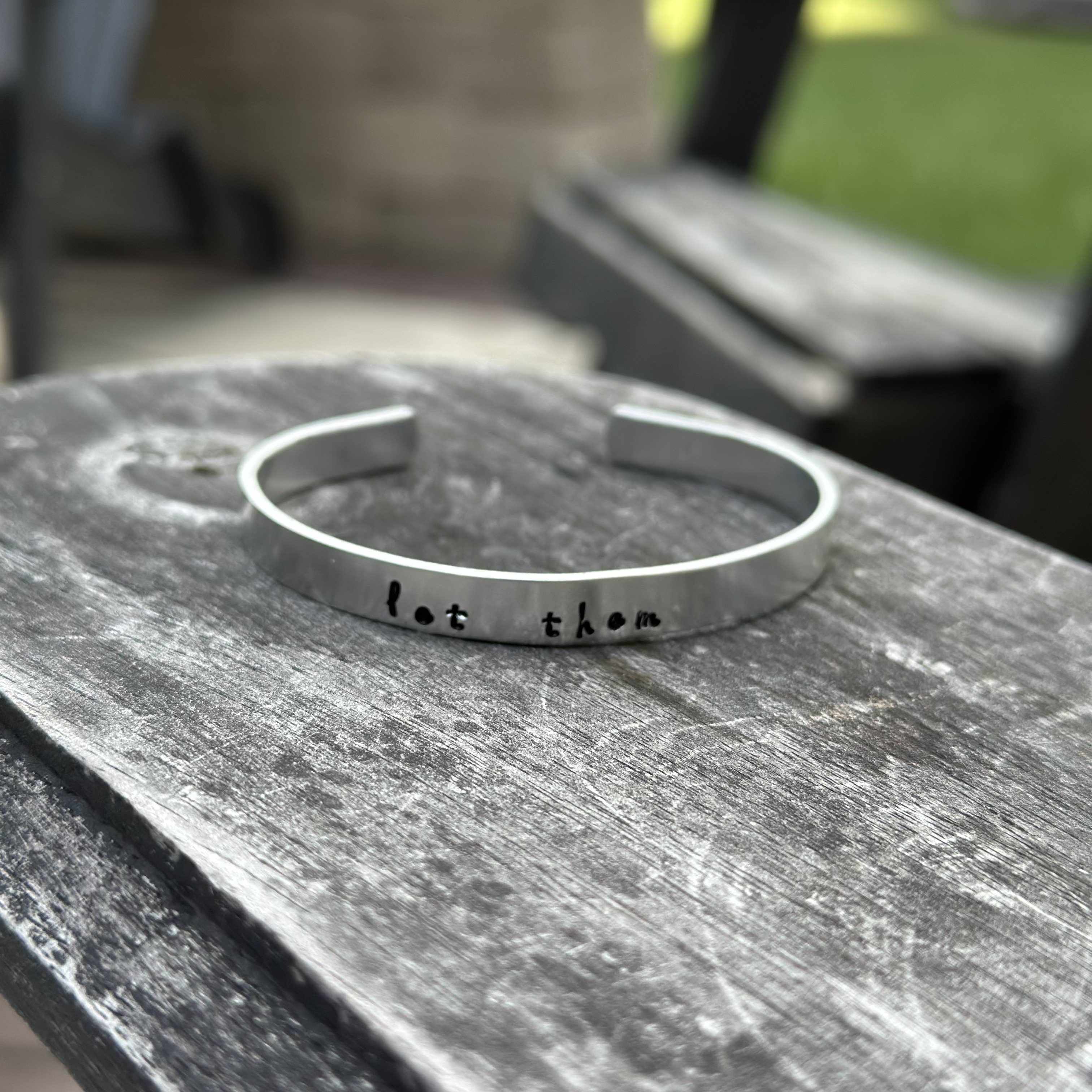 Let Them - Minimalist Bracelet