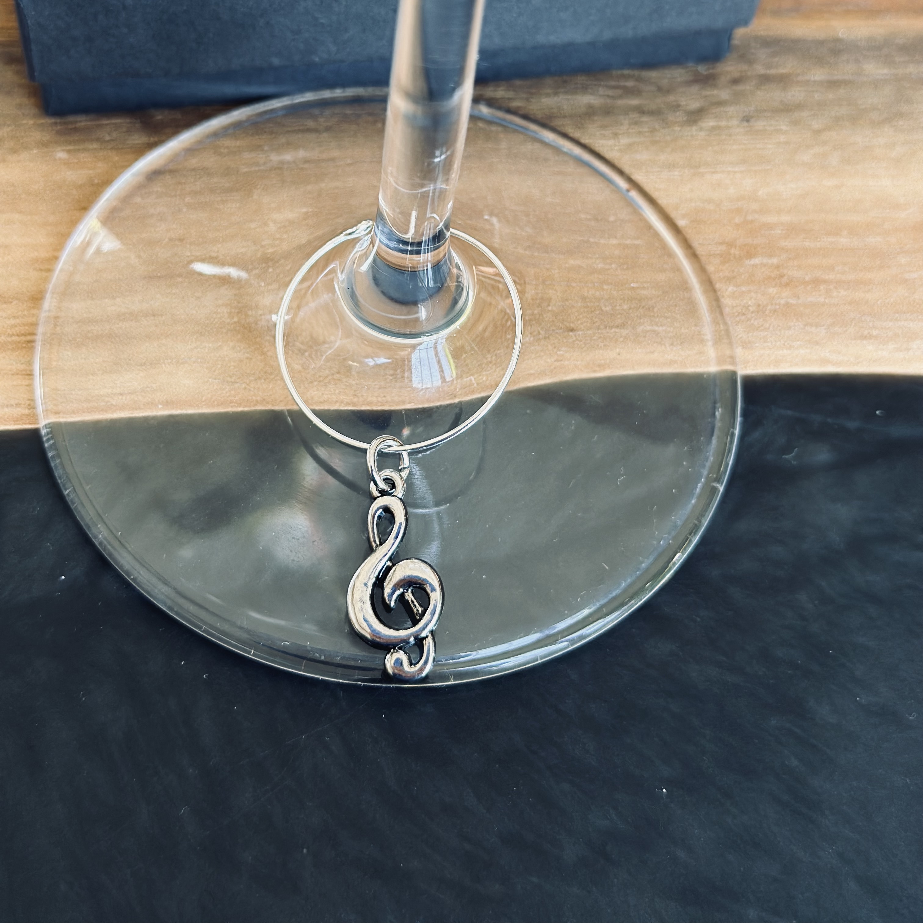 Elegant Music Note Wine Charm