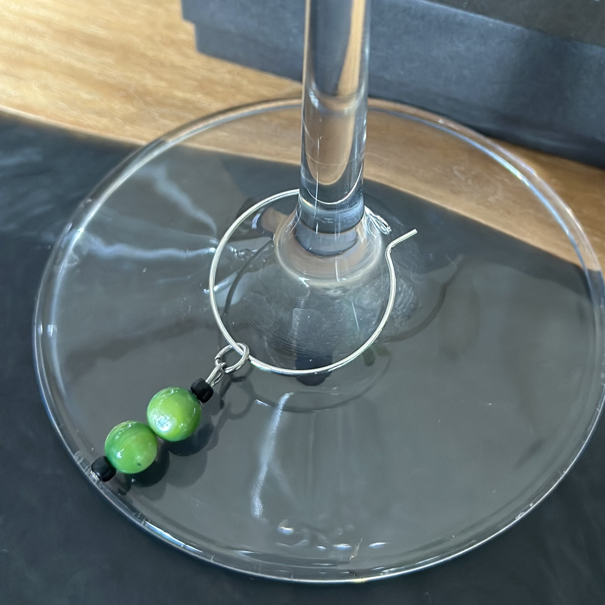 Medium Green Shell Wine Glass Charm called "Two Peas in a Pod"