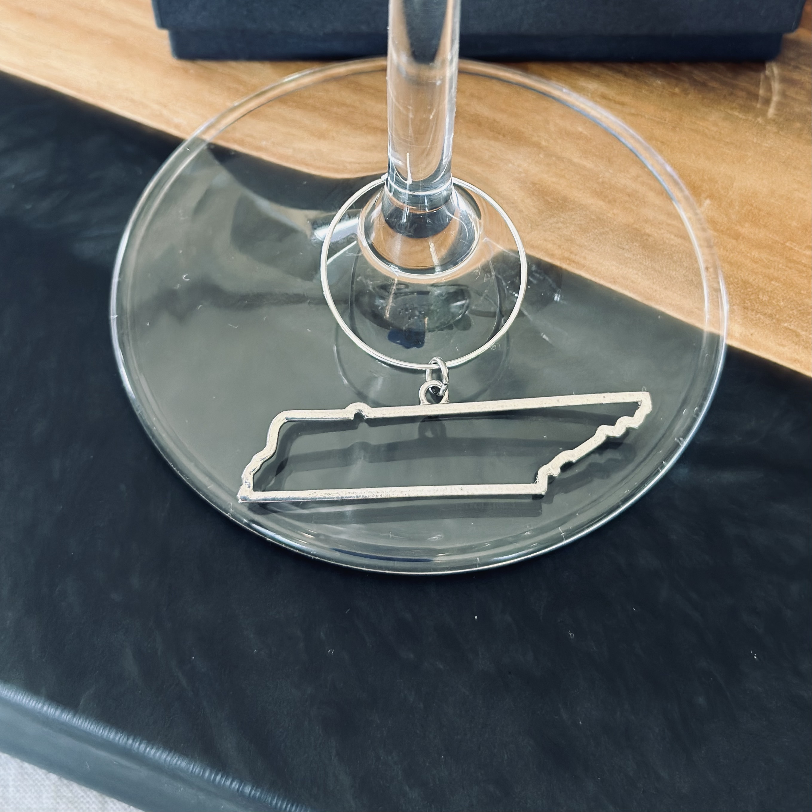 Tennessee wine charm - silver tone
