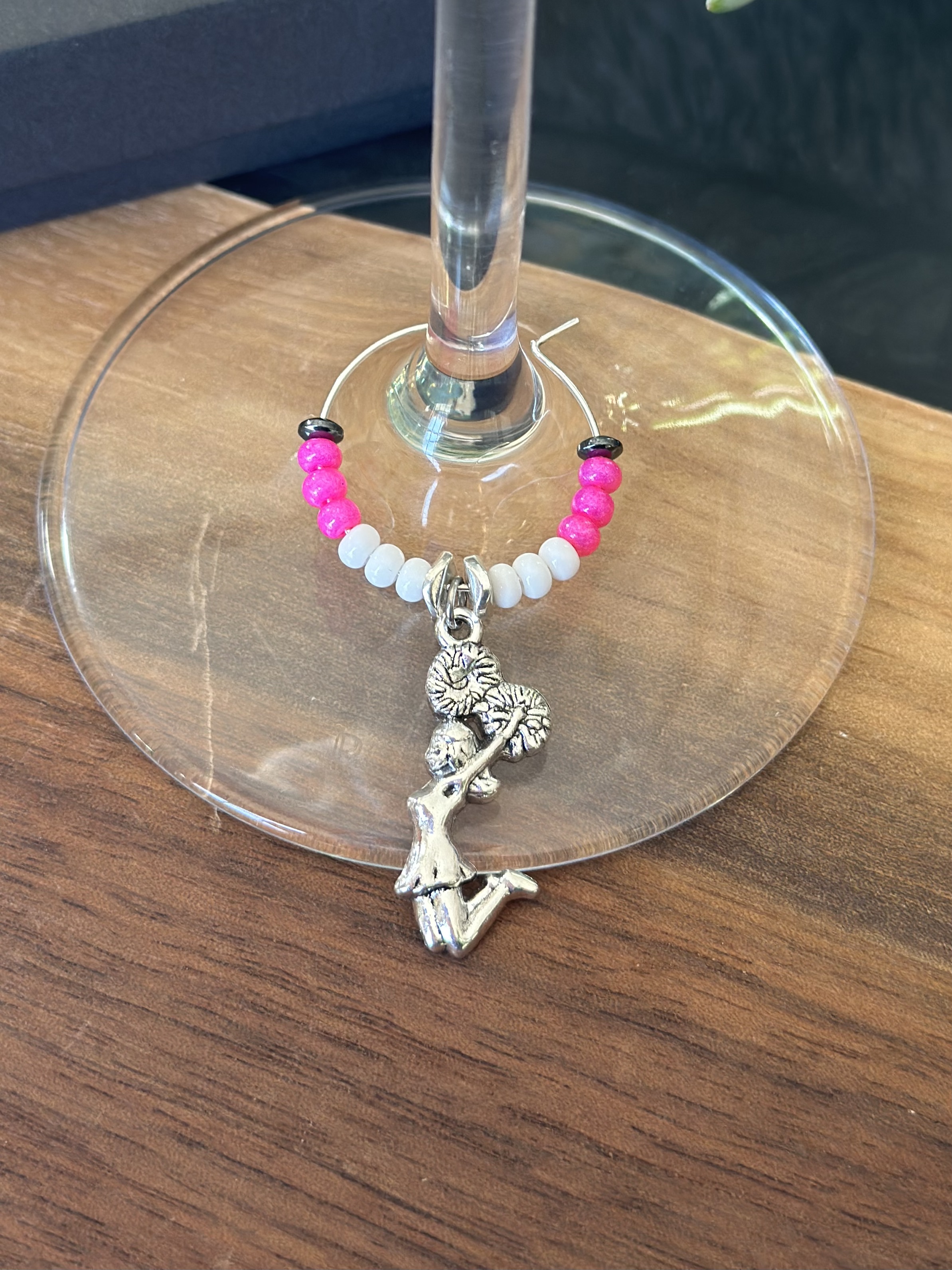 Cheerleader Jumping wine charm