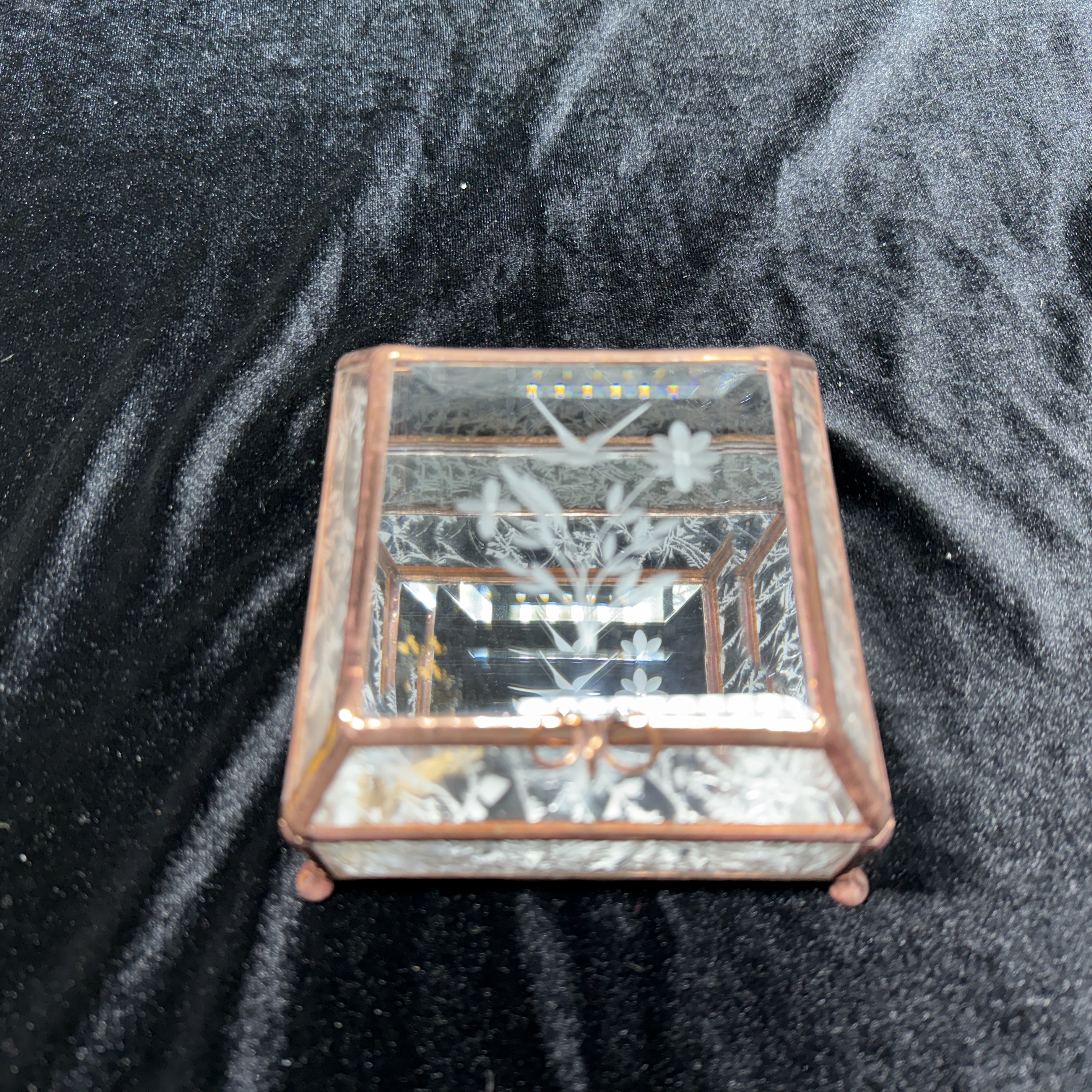 Stained Glass Jewelry Box. 3x3 bevel with wheel engraved Hummingbird. Approximately 4"x4"