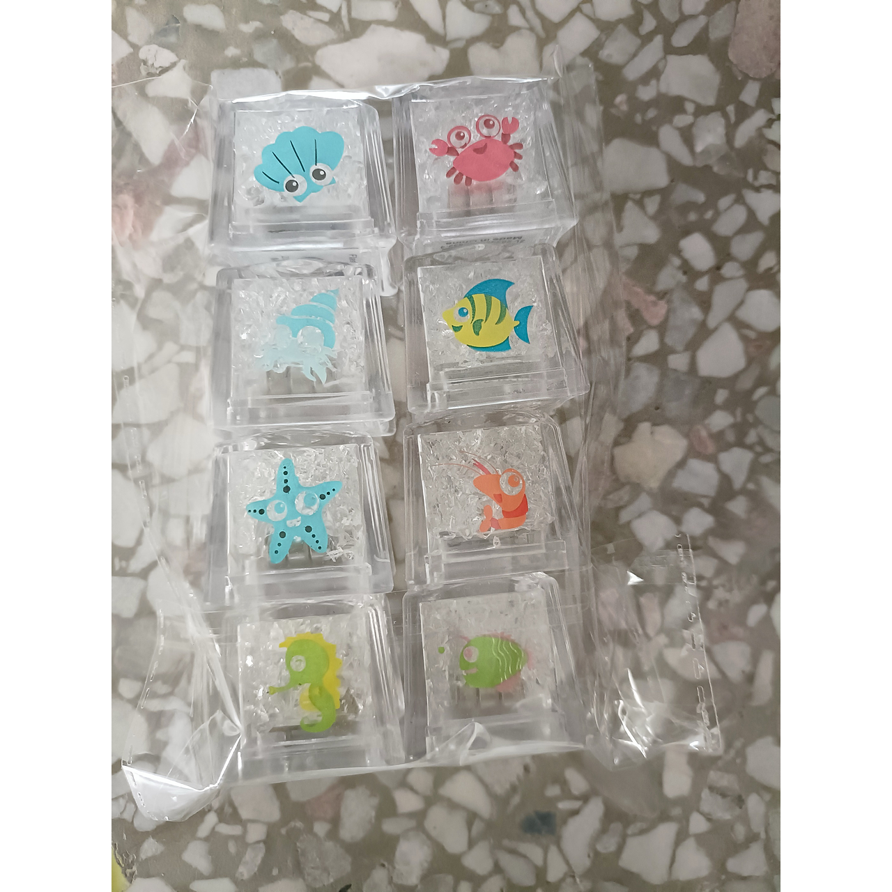 Cubos de hielo LED decorativos