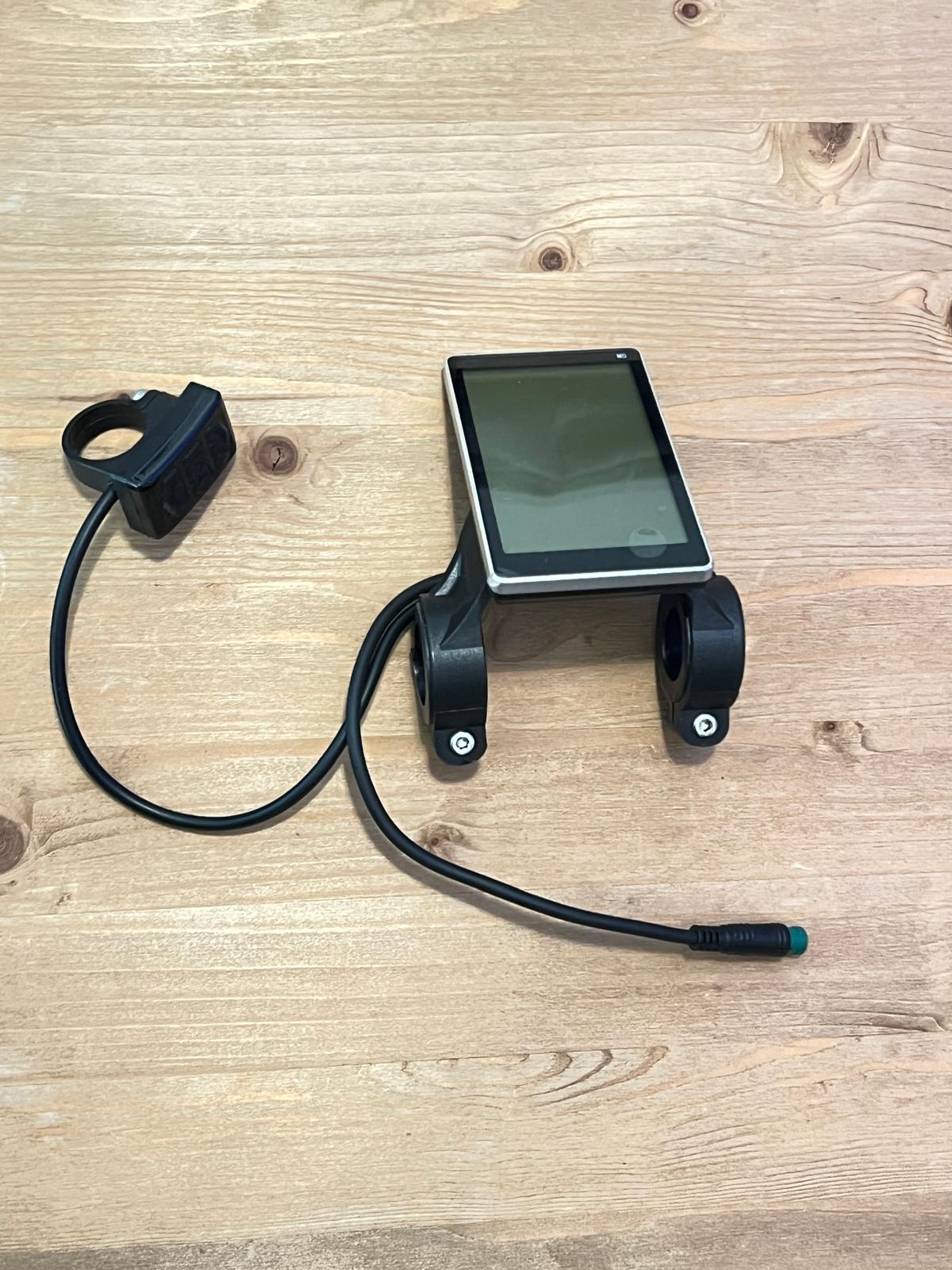 Dit M5-scherm heeft geen codes en is voor V8 H9 fatbike - LCD-scherm