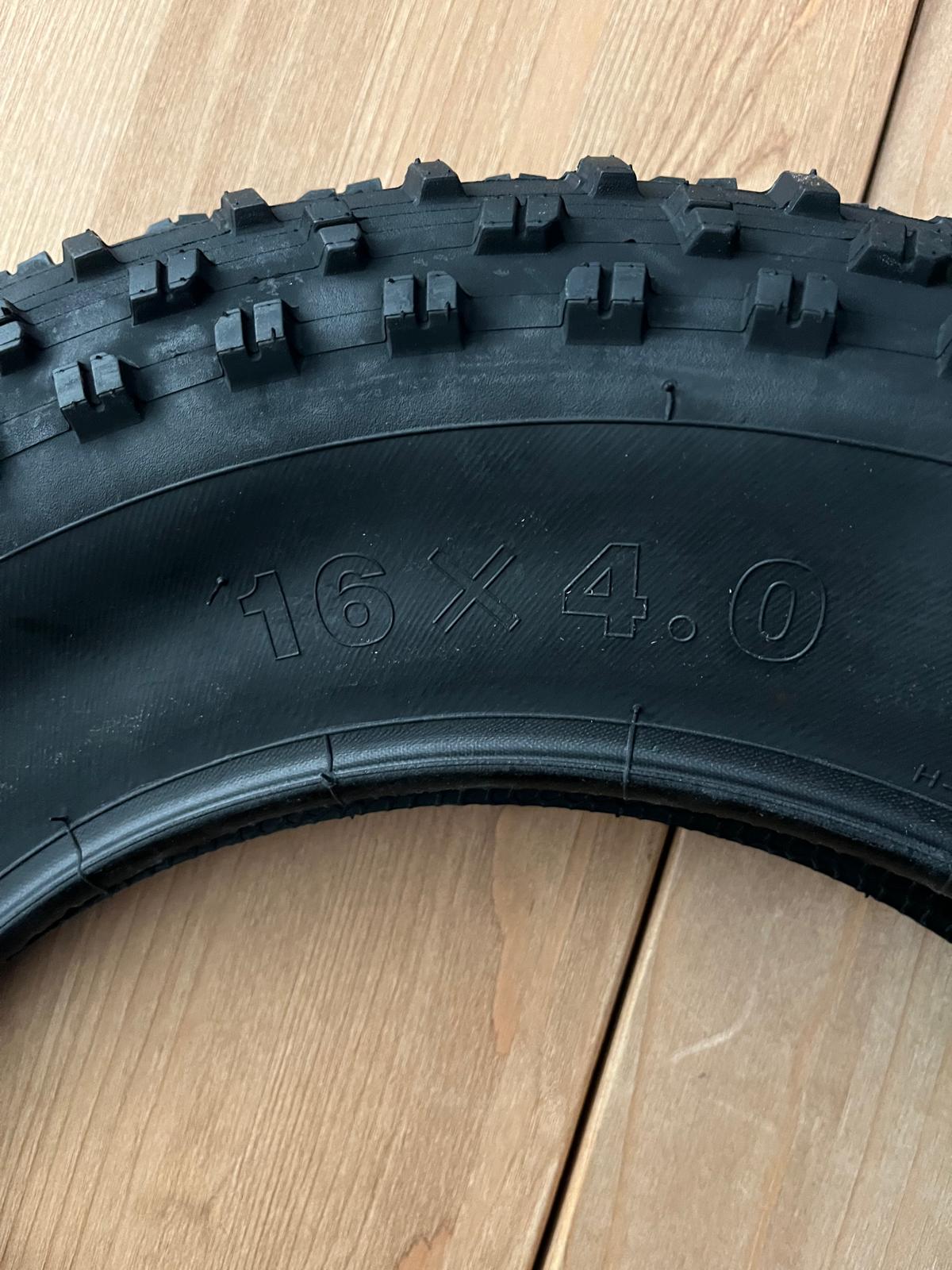 Fatbikes Chaoyang Mini buitenband 16 x 4.0 inch kleur zwart