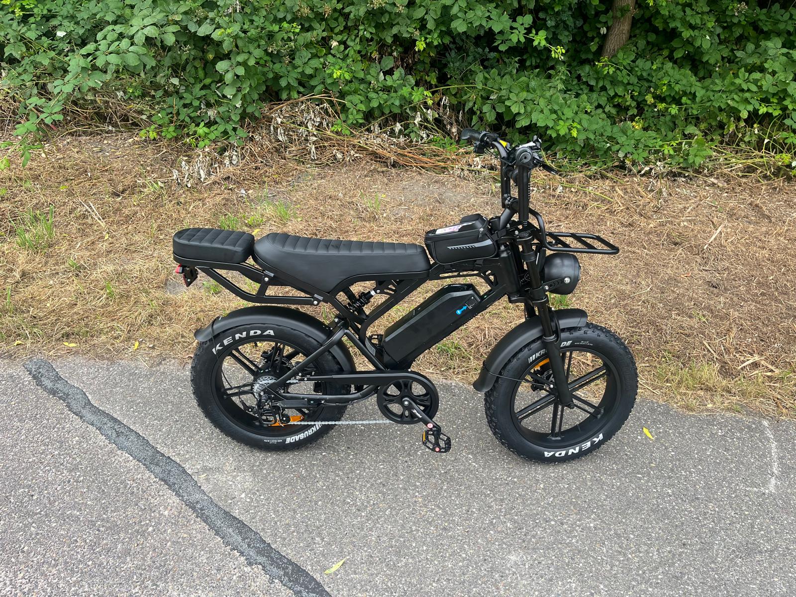 Fatbike V20 pro hydraulische remmen kleur zwart