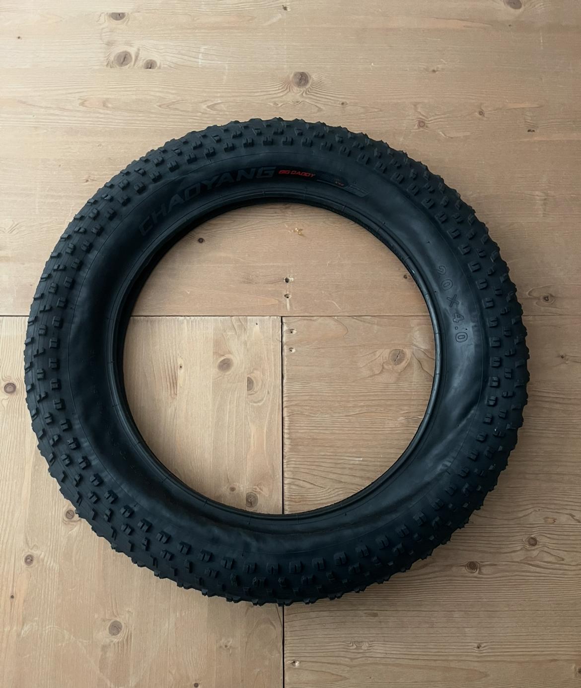 Fatbikes Chaoyang buitenband  20 x 4.0 inch kleur zwart