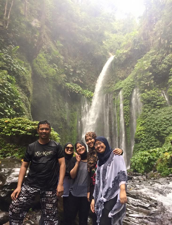 Paket Tour Lombok 4 Hari 3 Malam (A) Waterfall