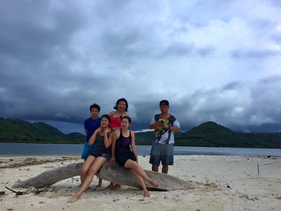 Paket Tour Lombok 4 Hari 3 Malam (D) Pantai Pink