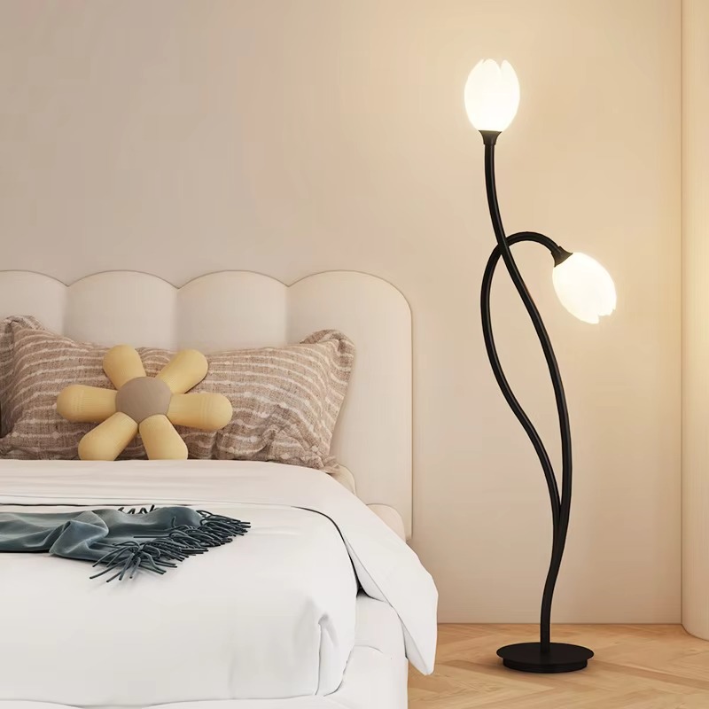 Tulip Floor Lamp