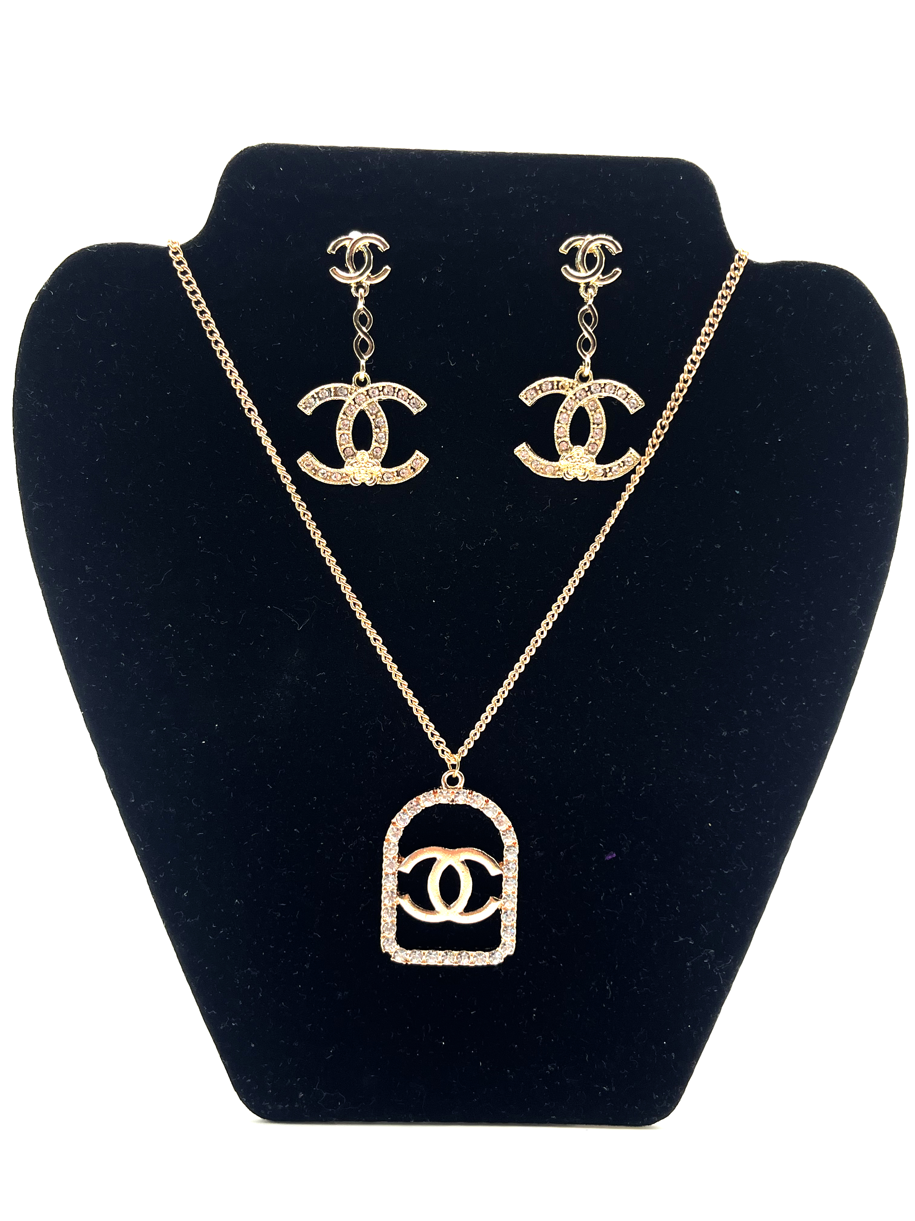 CC-Inspired Jewelry Set