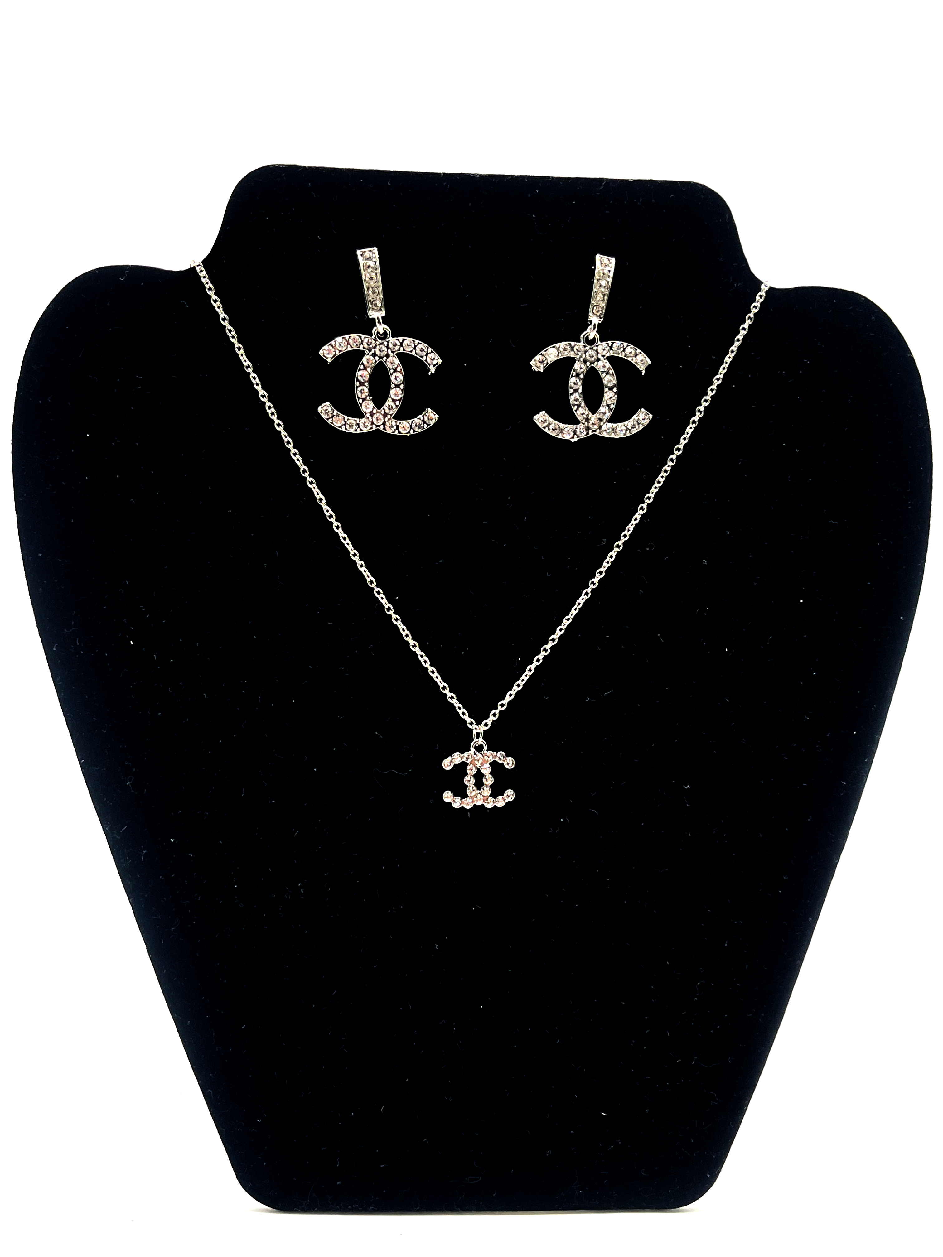 CC-Inspired Jewelry Set