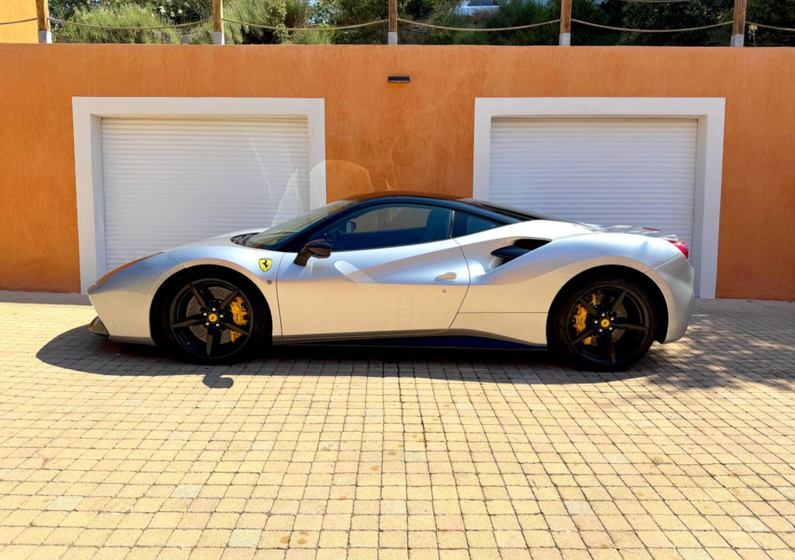 Ferrari 488 GTB V8