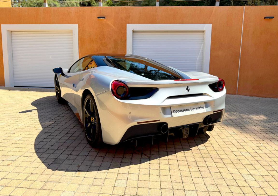 Ferrari 488 GTB V8
