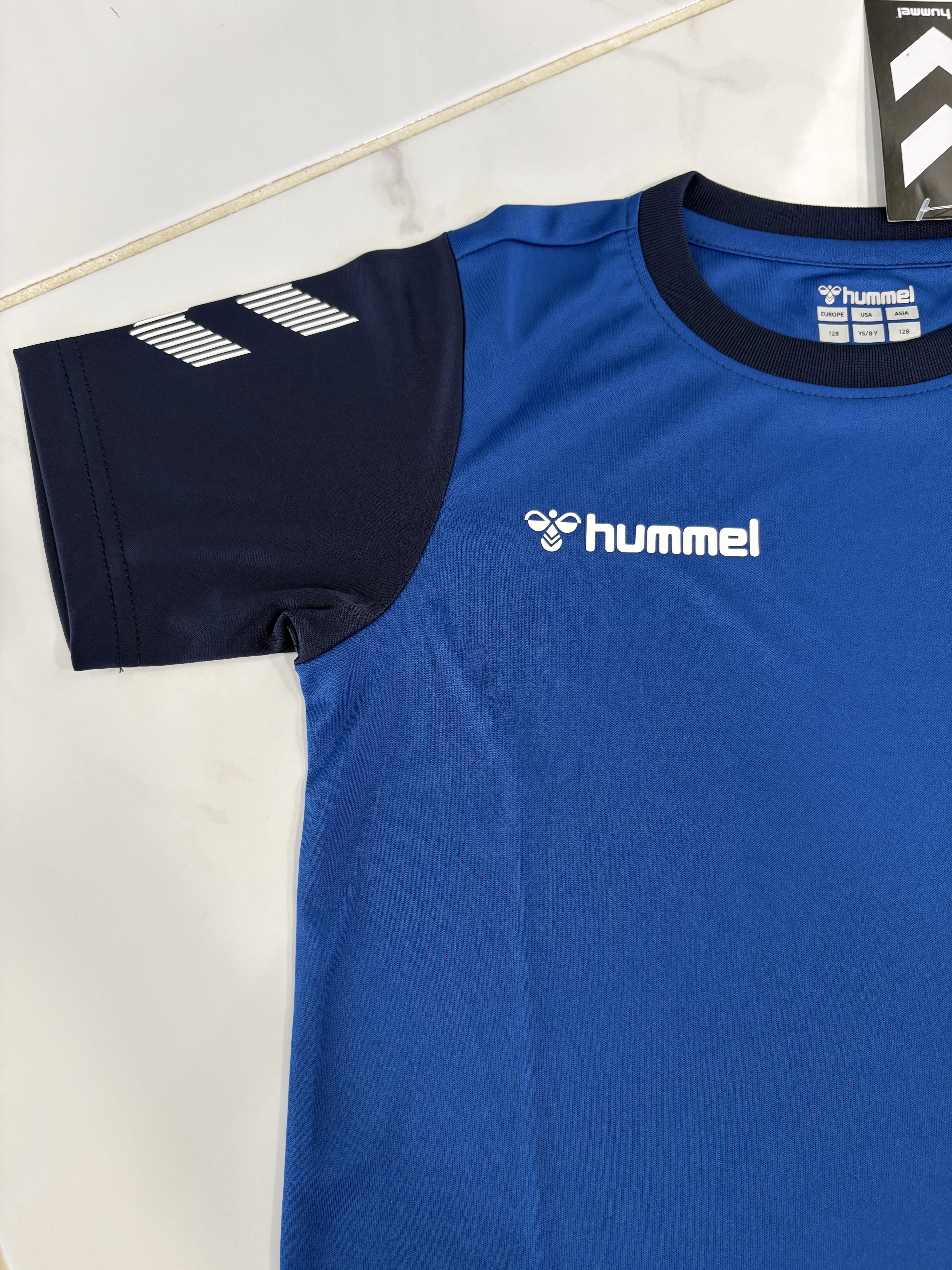 Hummel komplektukas mėlynas (128 dydis)