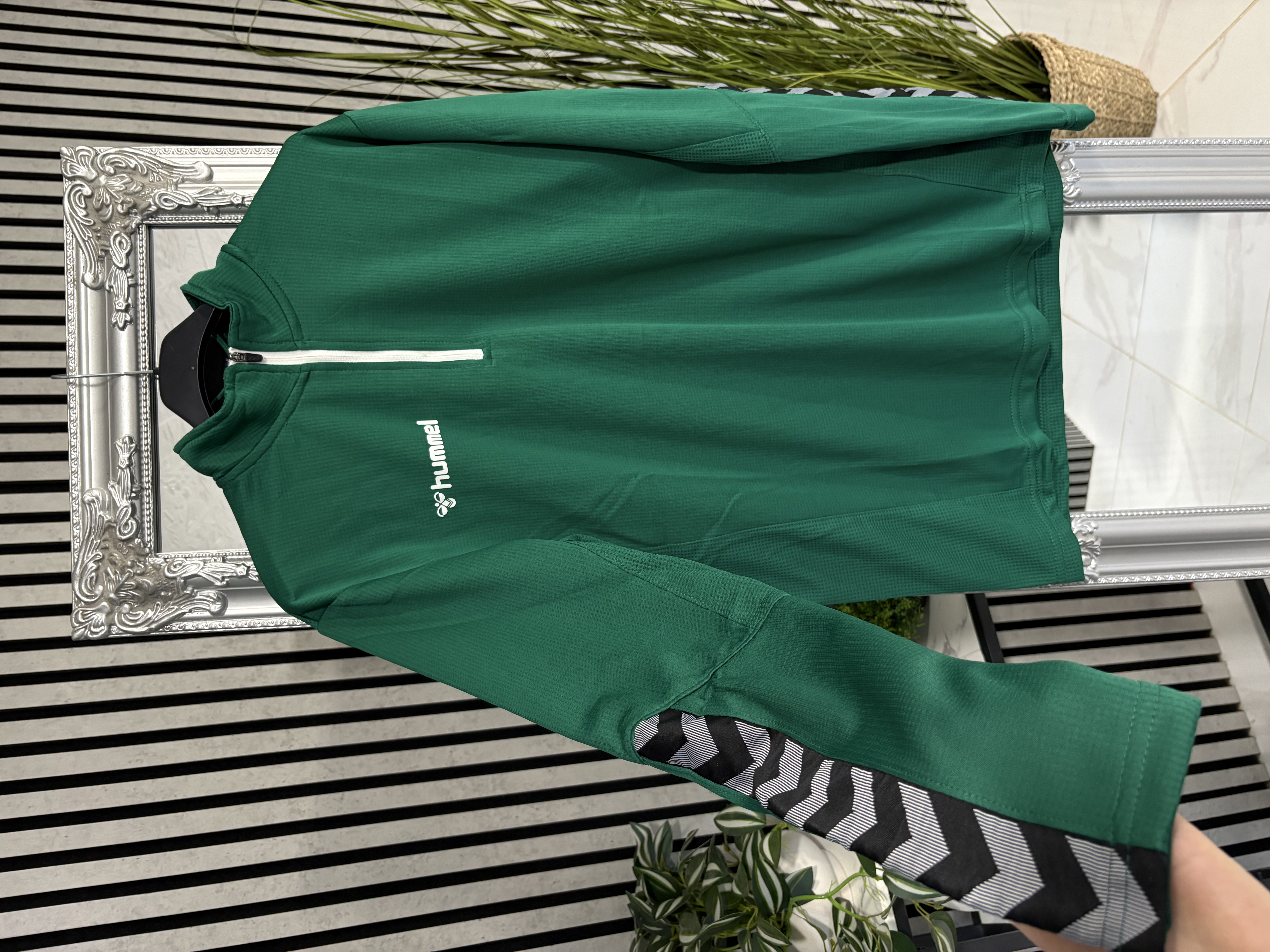 Hummel megztinis S dydis