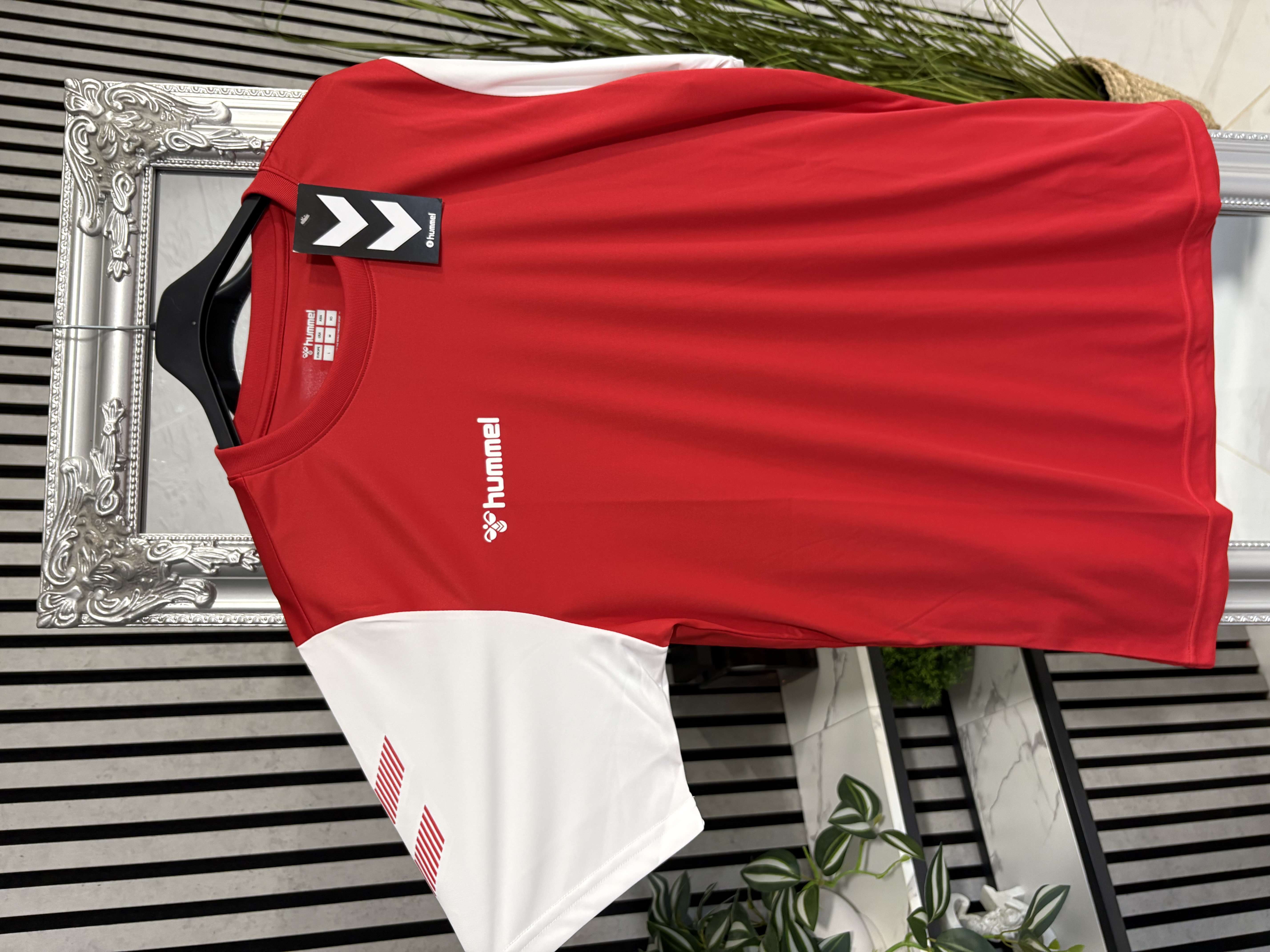 Hummel marškinėliai L dydis