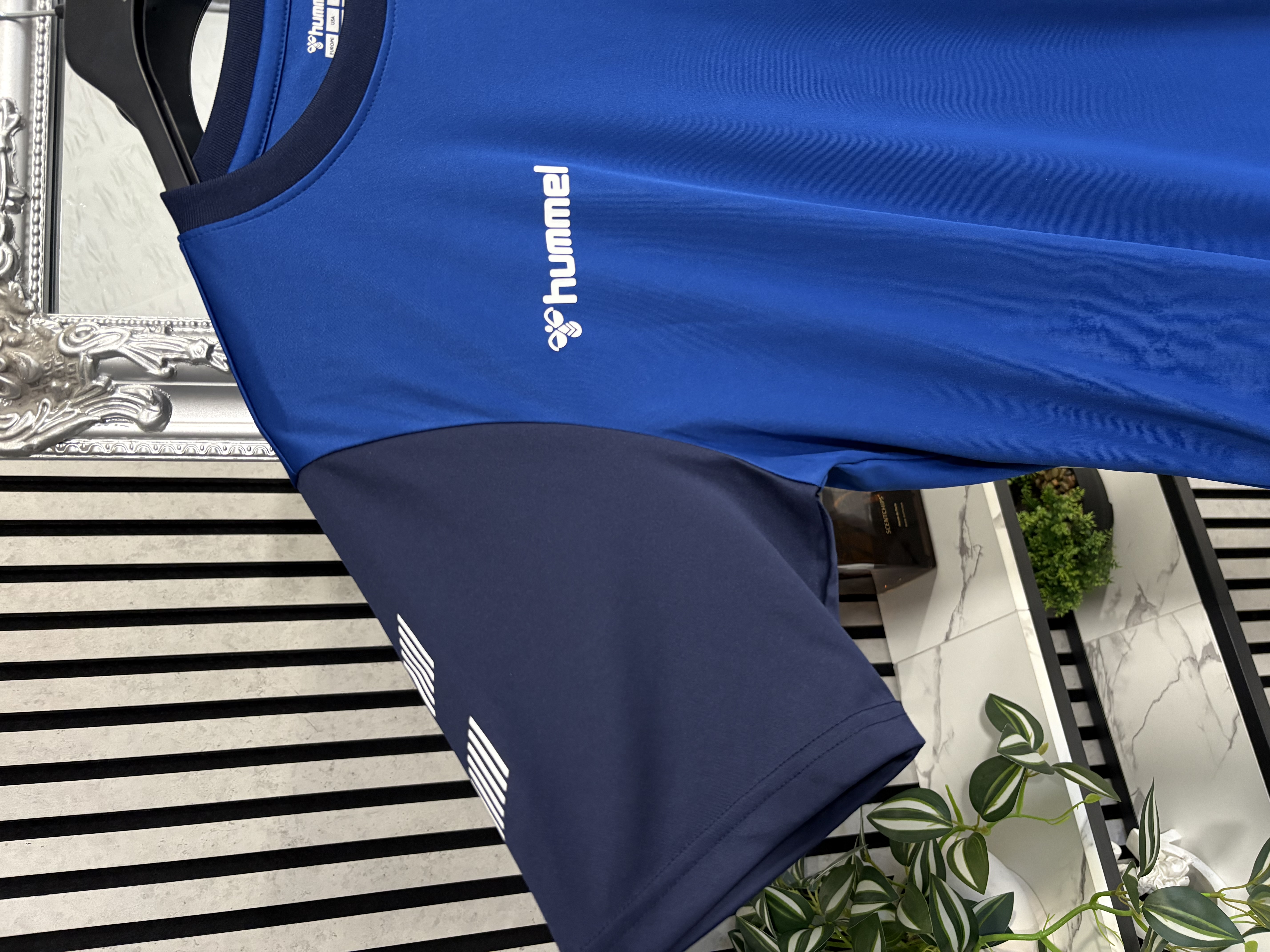 Hummel marškinėliai M dydis