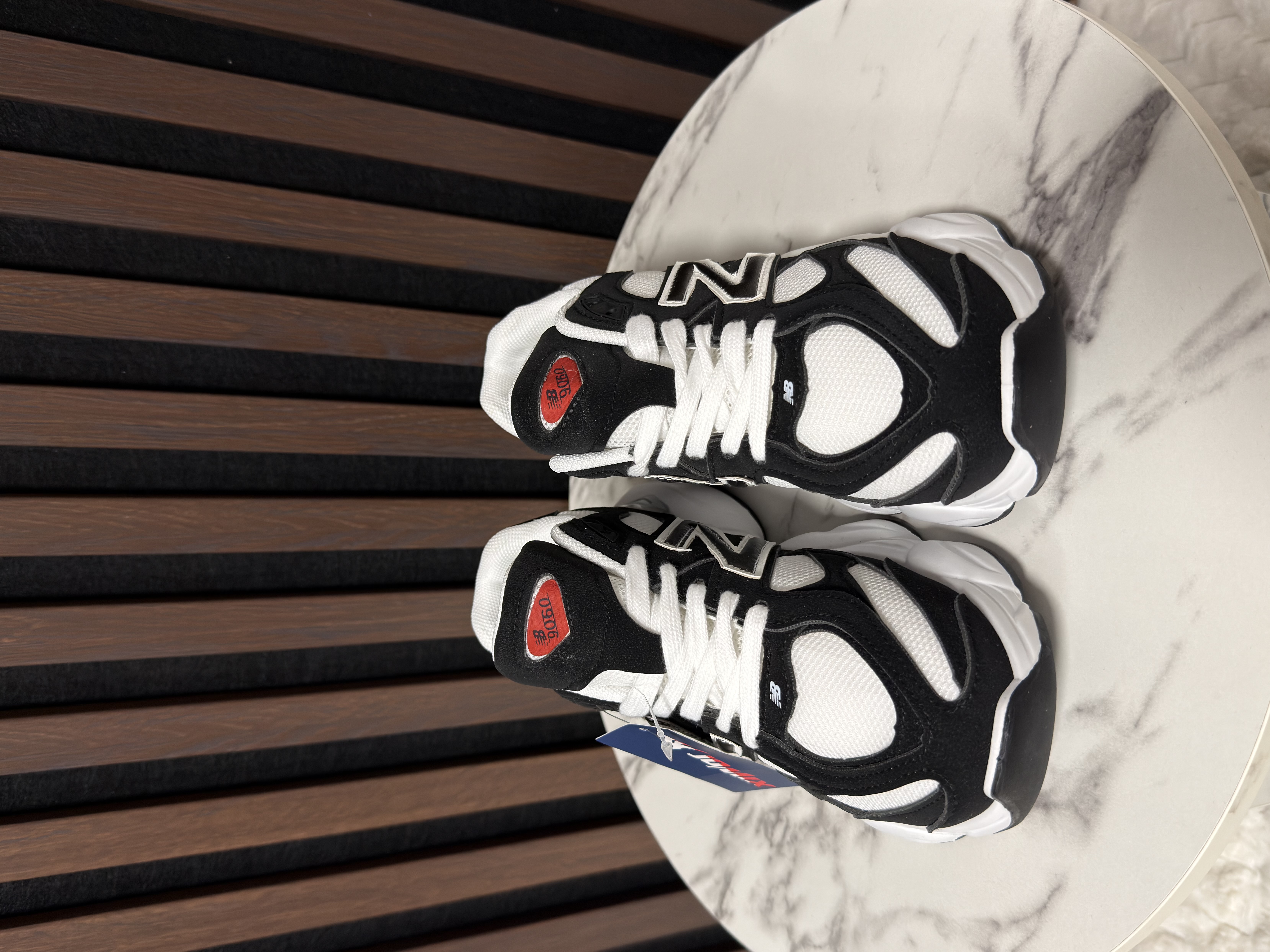 NB Juodi sportbačiai