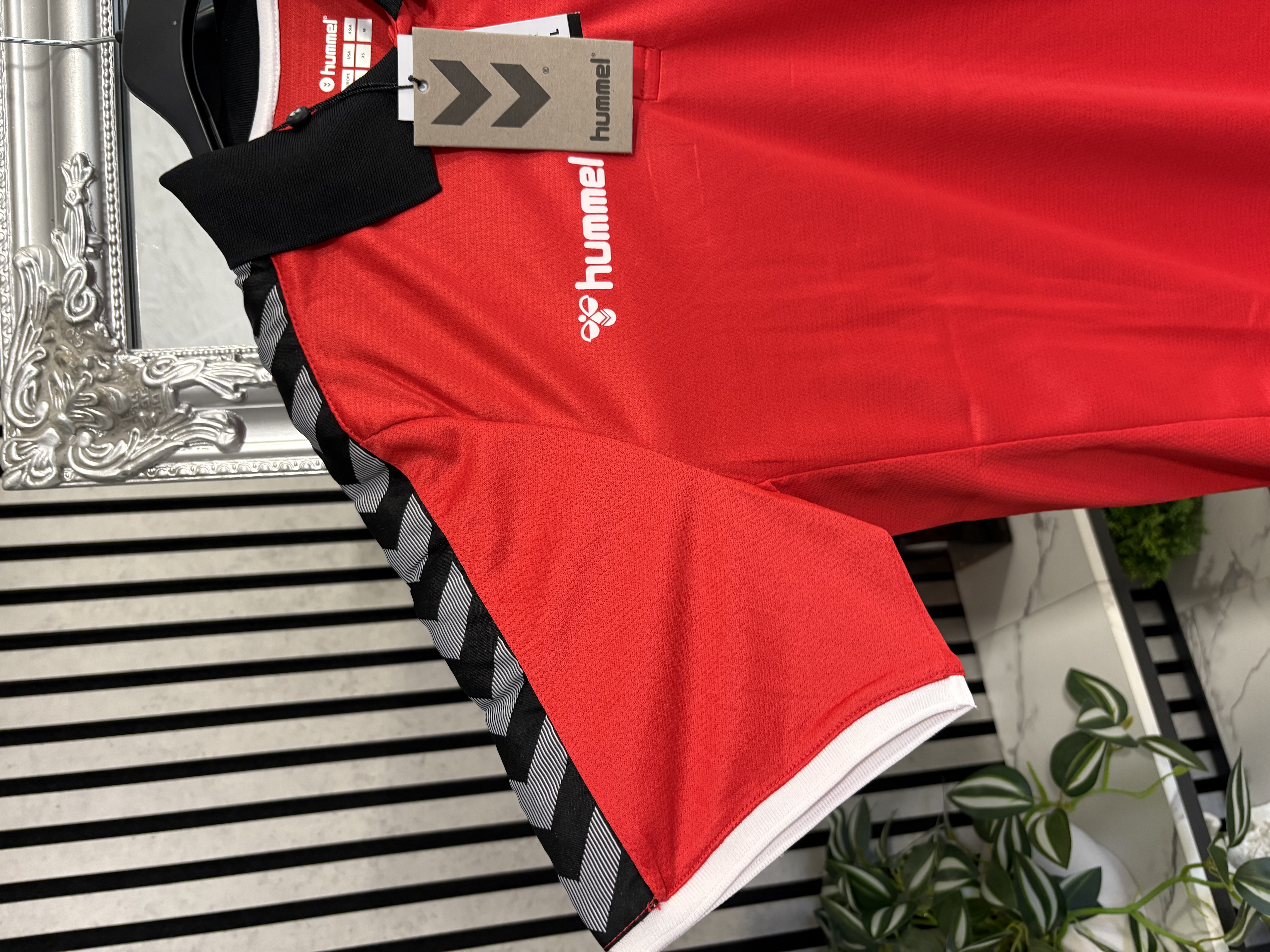 Hummel marškinėliai S dydis