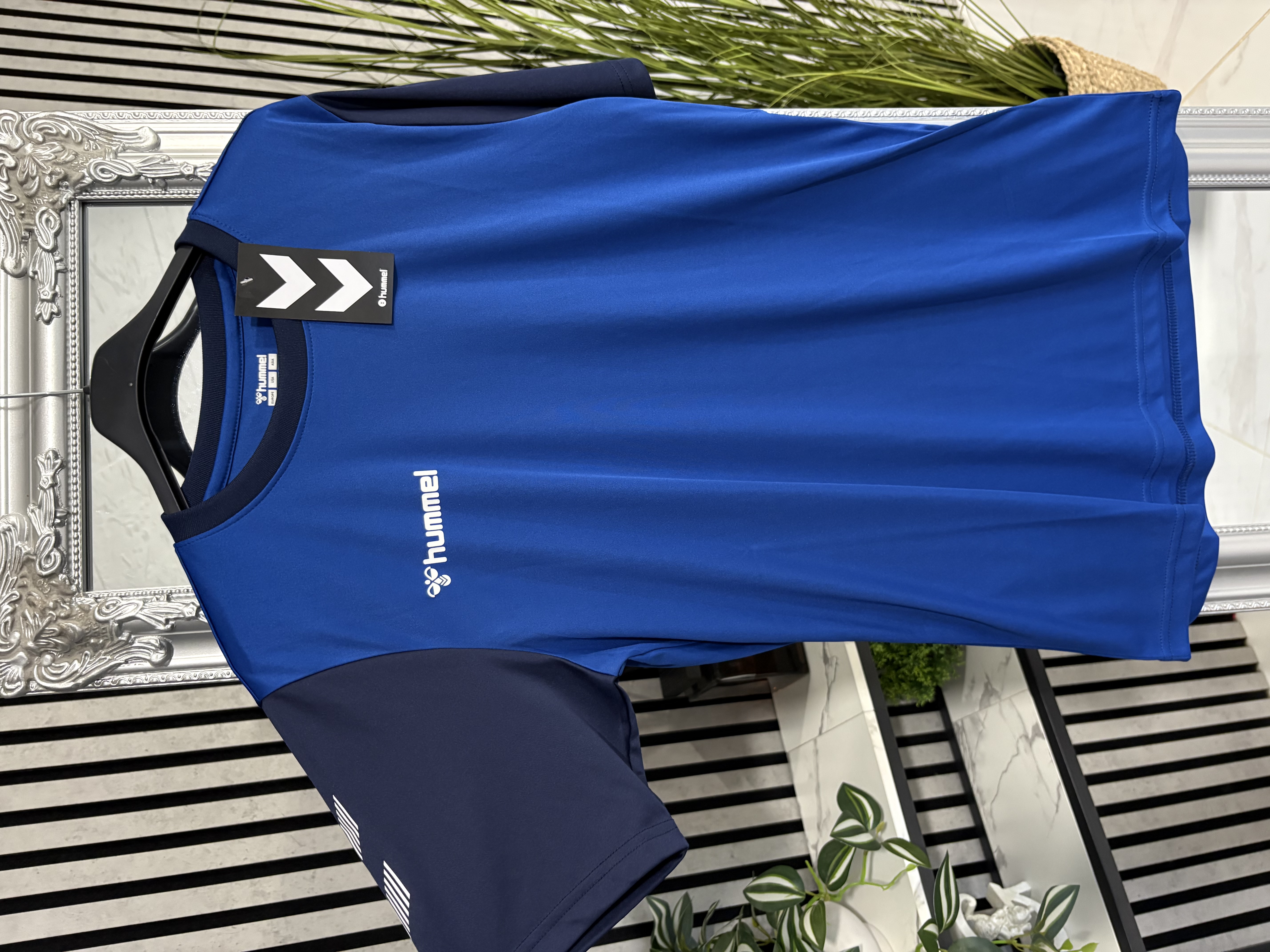 Hummel marškinėliai M dydis