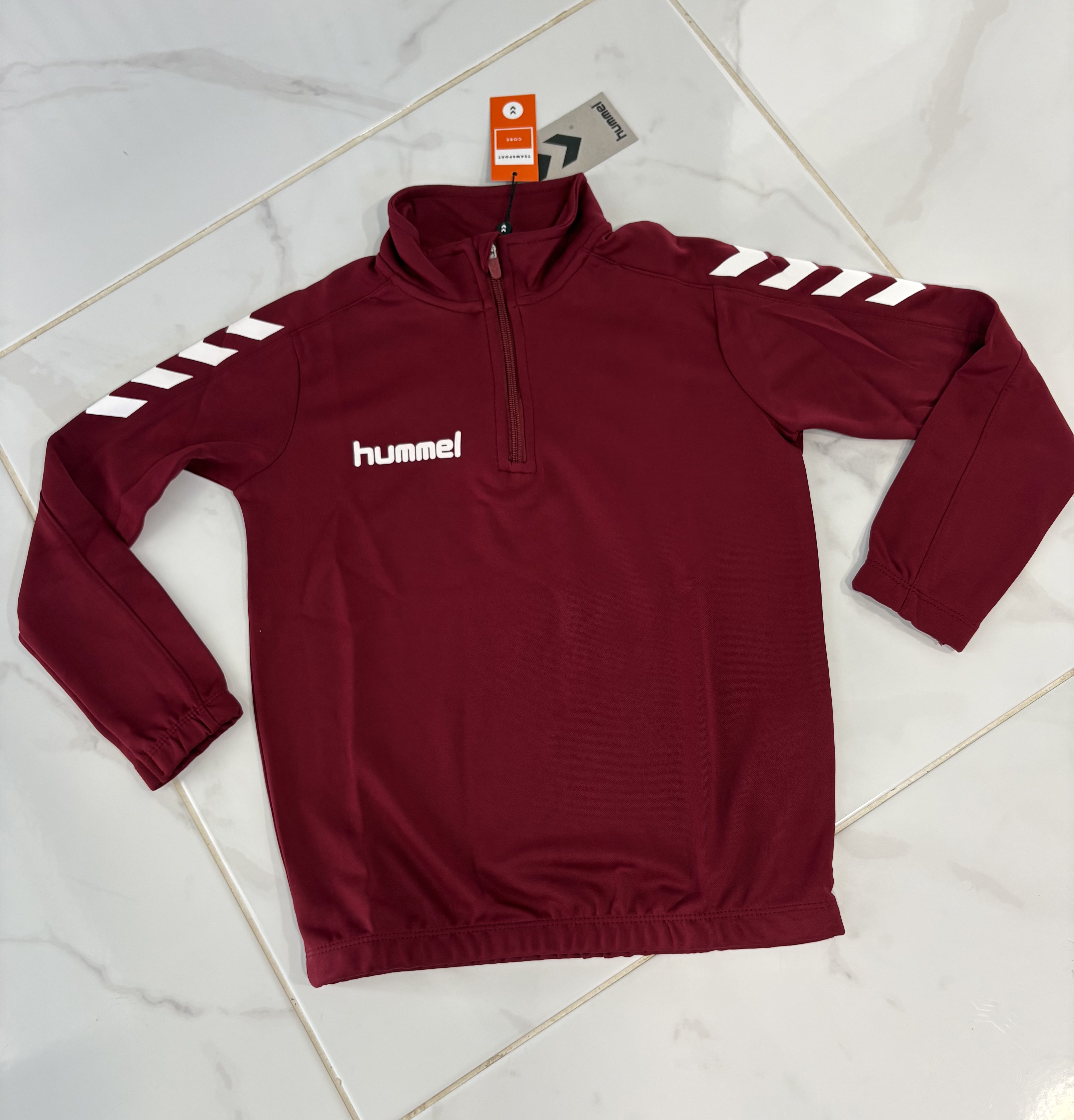 Hummel megztinis (128 dydis)