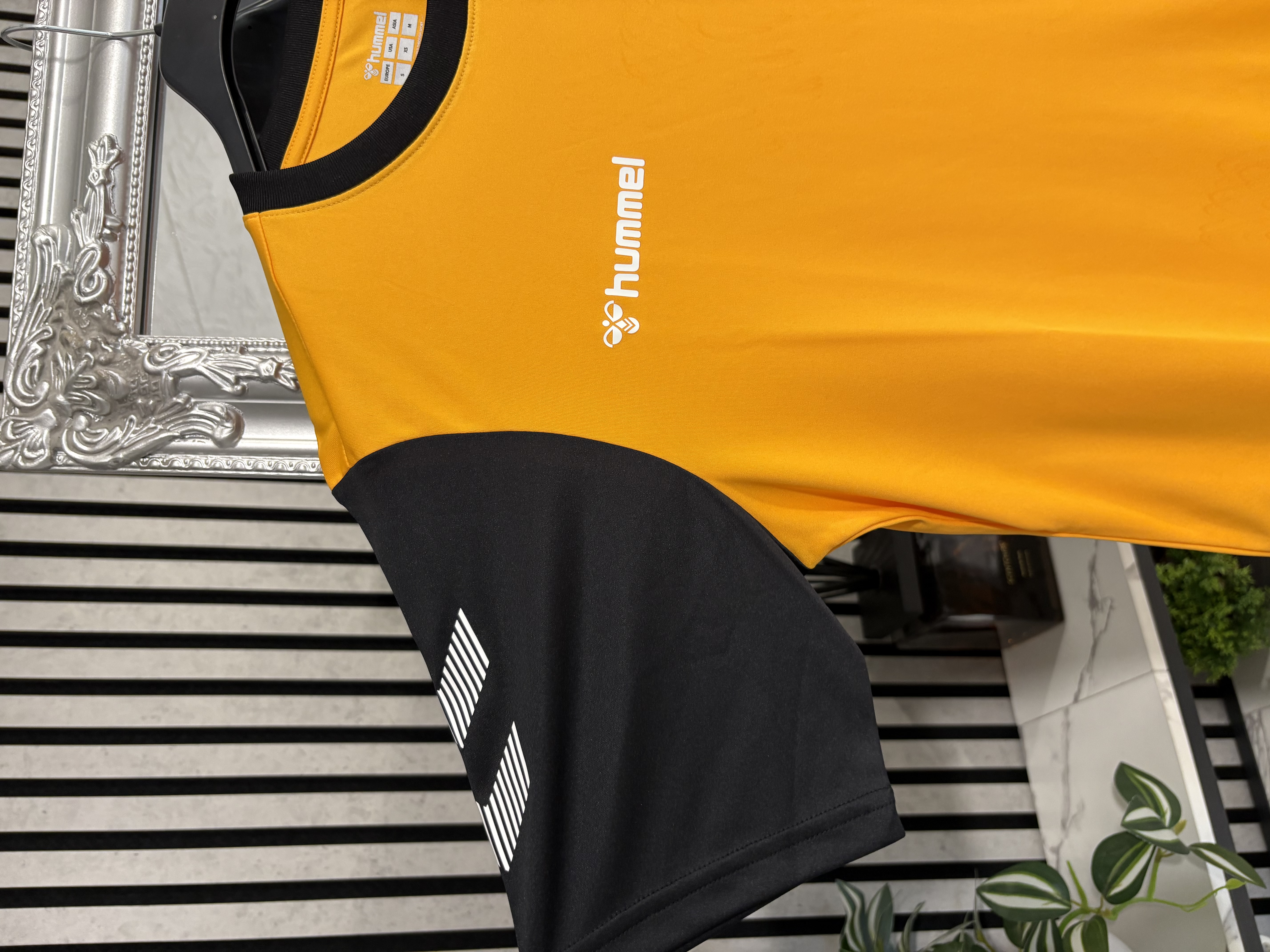 Hummel marškinėliai S dydis